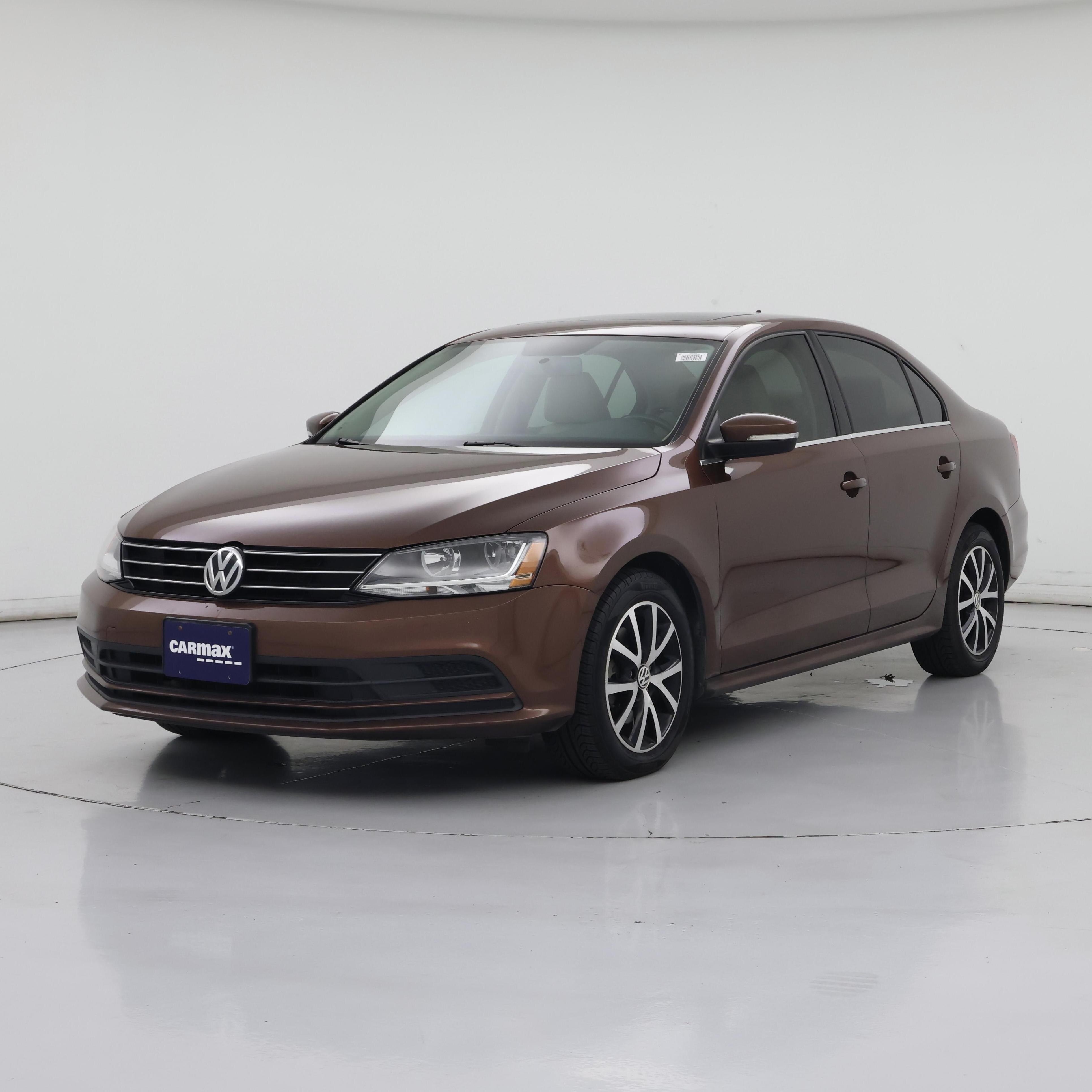 Thumbnail: 2017 Volkswagen Jetta - 4
