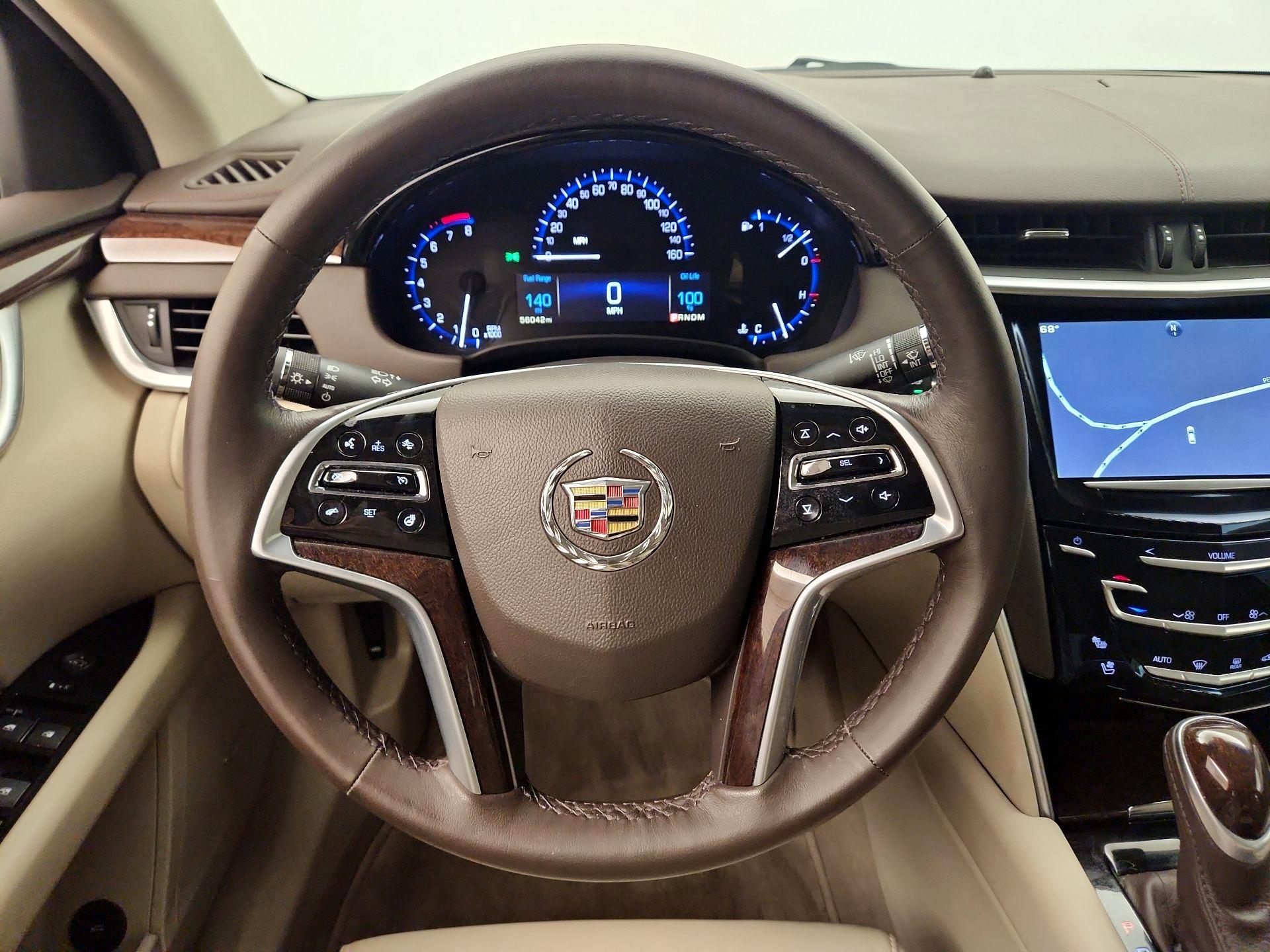 Thumbnail: 2015 Cadillac XTS - 10