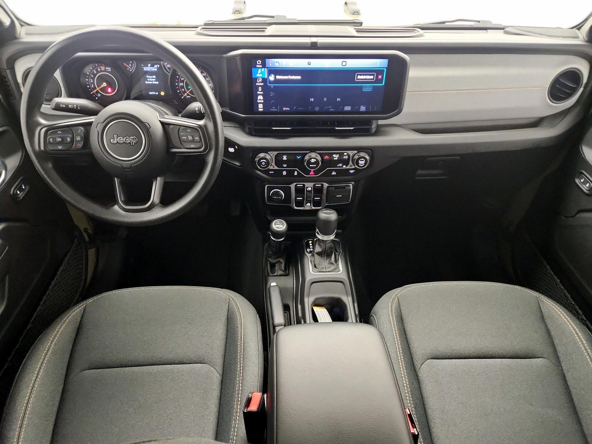 Thumbnail: 2025 Jeep Gladiator - 9