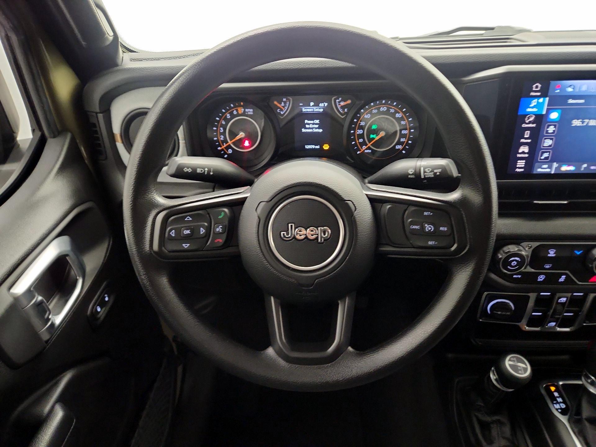 Thumbnail: 2025 Jeep Gladiator - 10