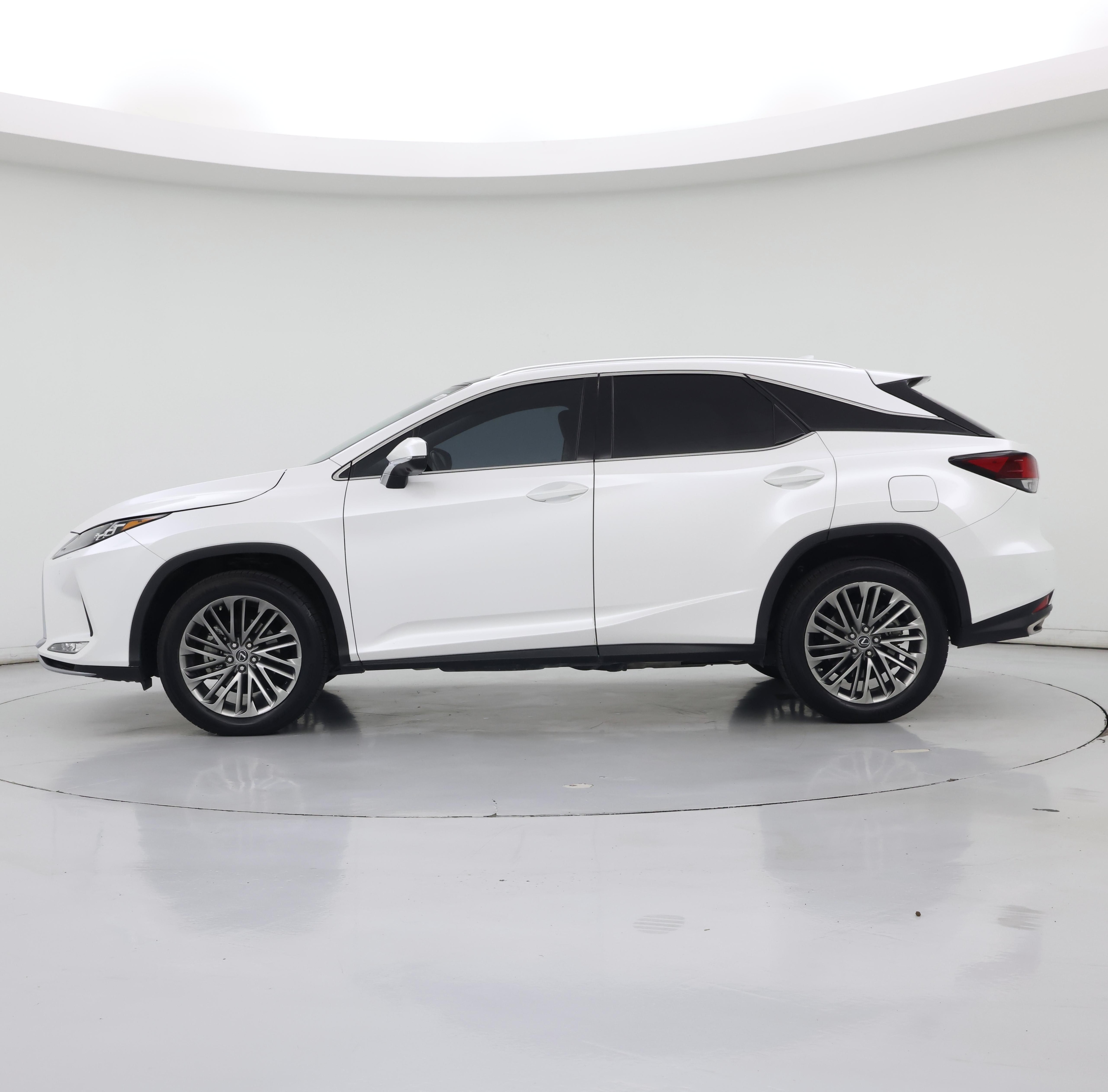 Thumbnail: 2022 Lexus RX - 3