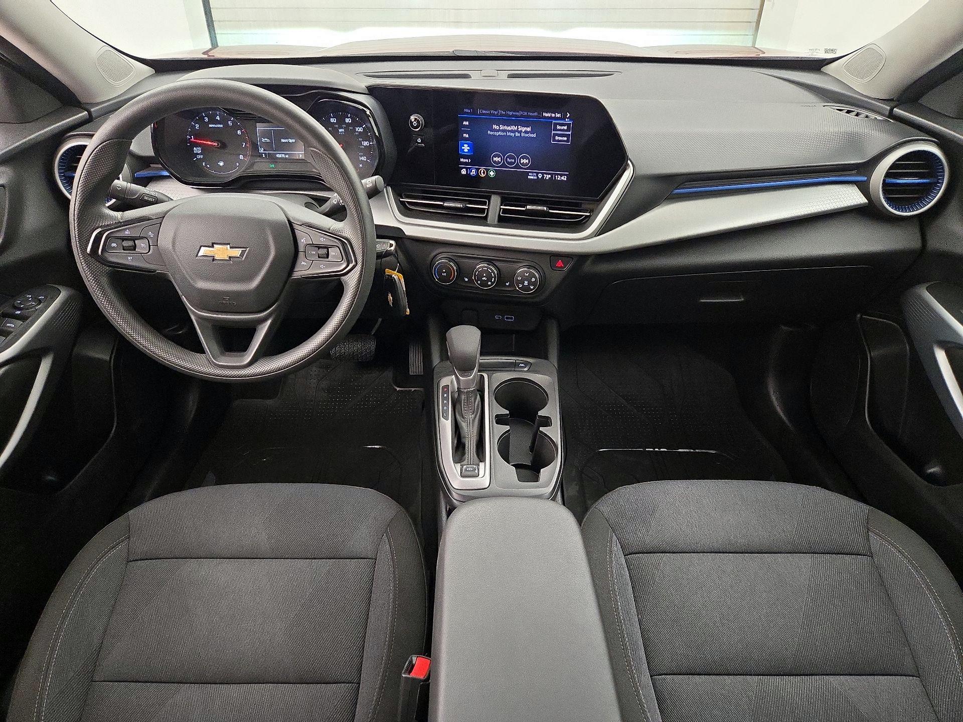 Thumbnail: 2024 Chevrolet Trax - 9