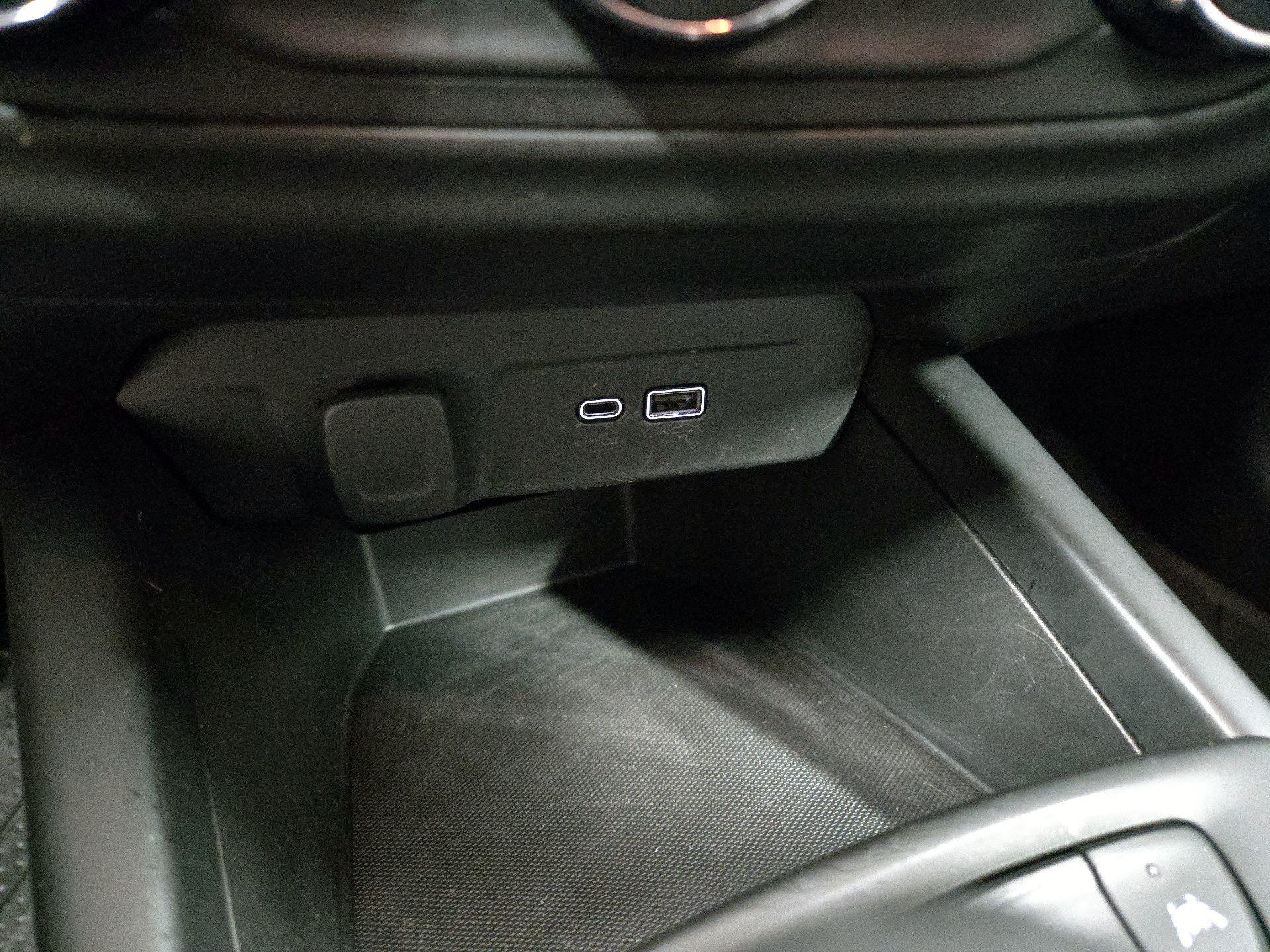 Thumbnail: 2024 Chevrolet Trax - 18