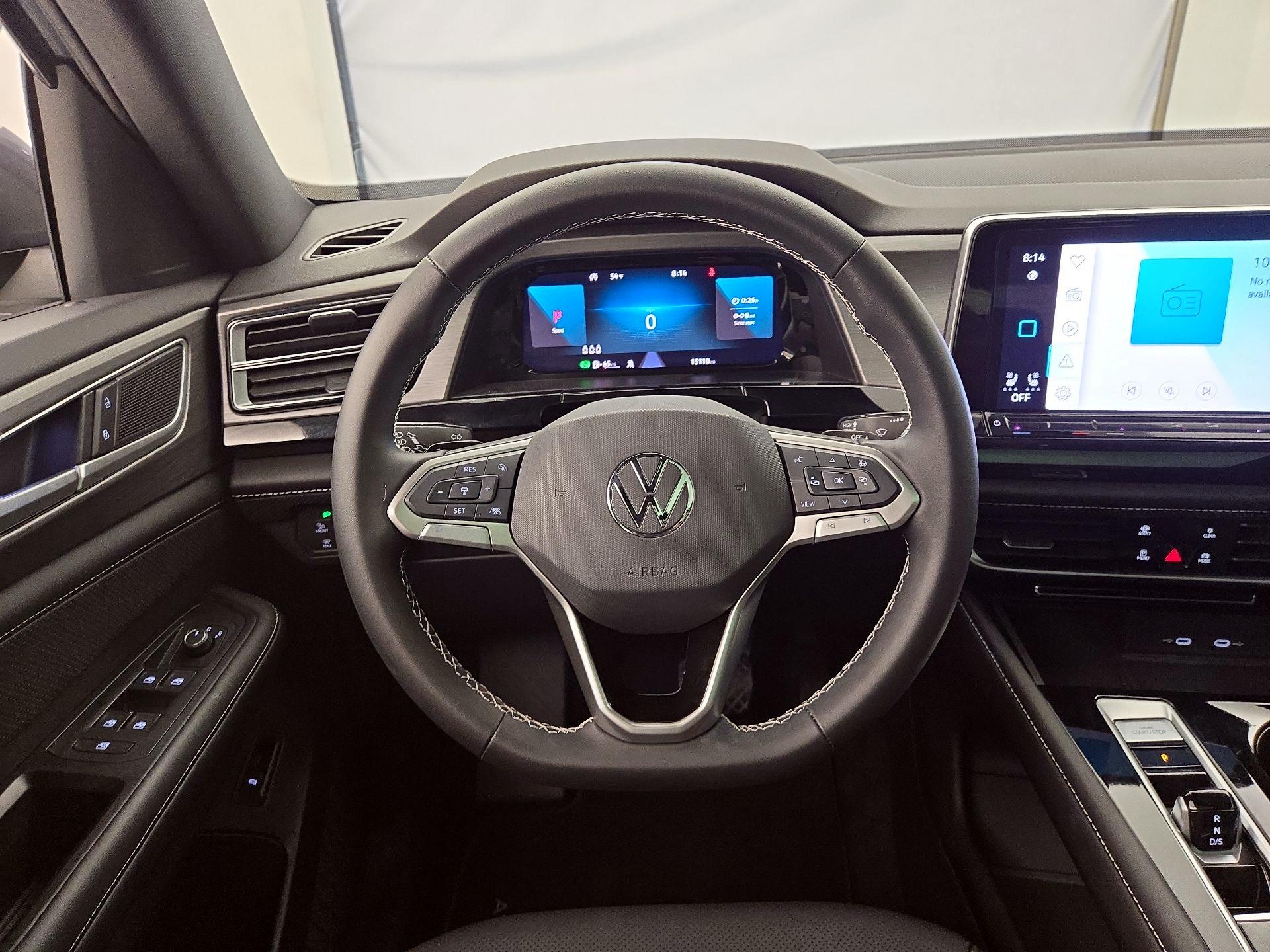 Thumbnail: 2024 Volkswagen Atlas - 10