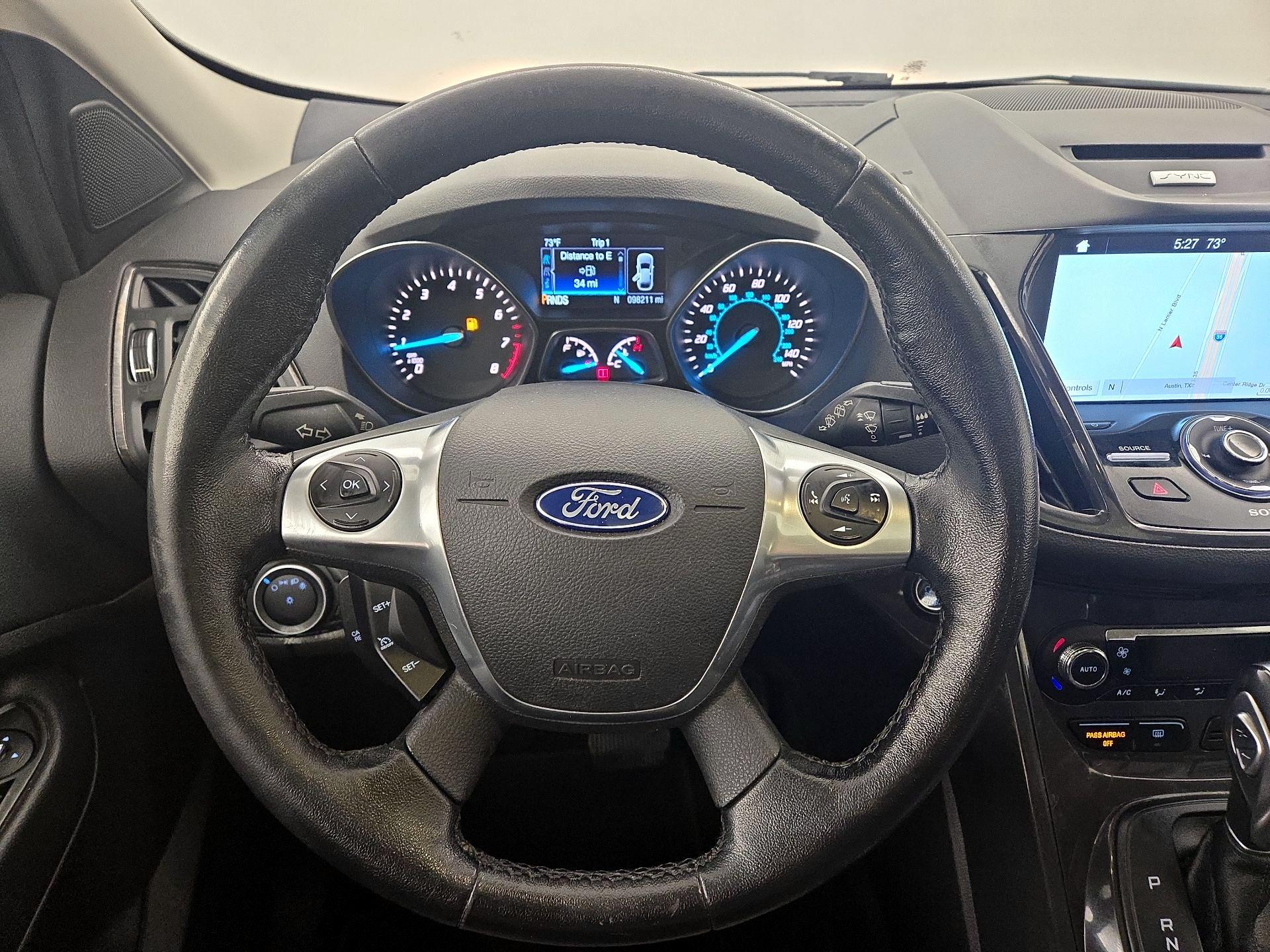 Thumbnail: 2016 Ford Escape - 10