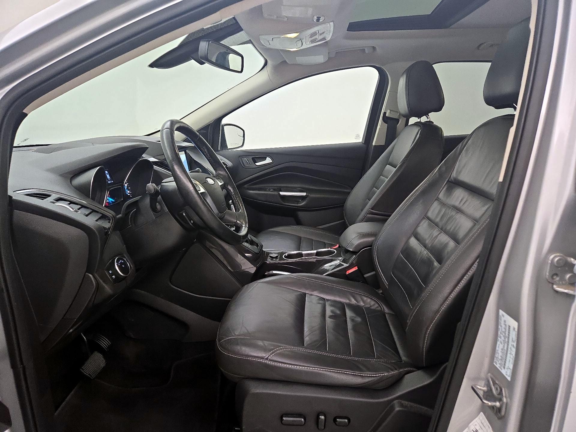 Thumbnail: 2016 Ford Escape - 11