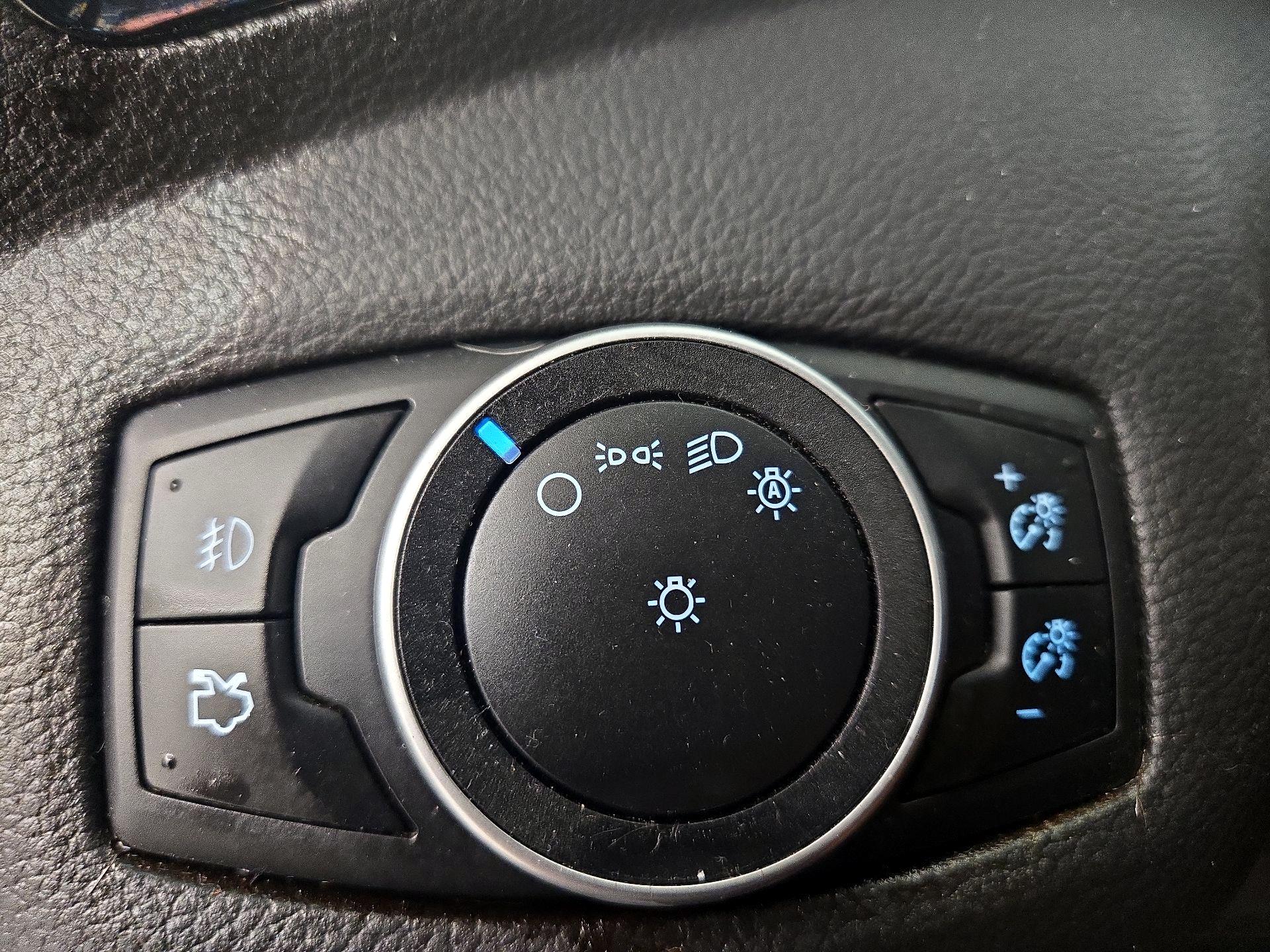 Thumbnail: 2016 Ford Escape - 13