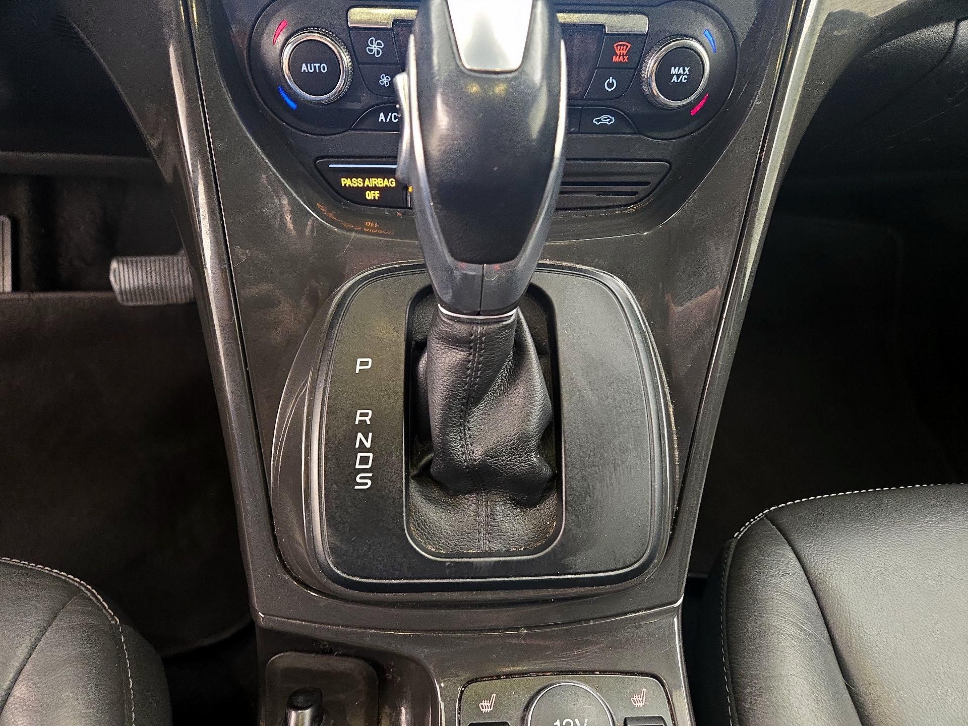 Thumbnail: 2016 Ford Escape - 18