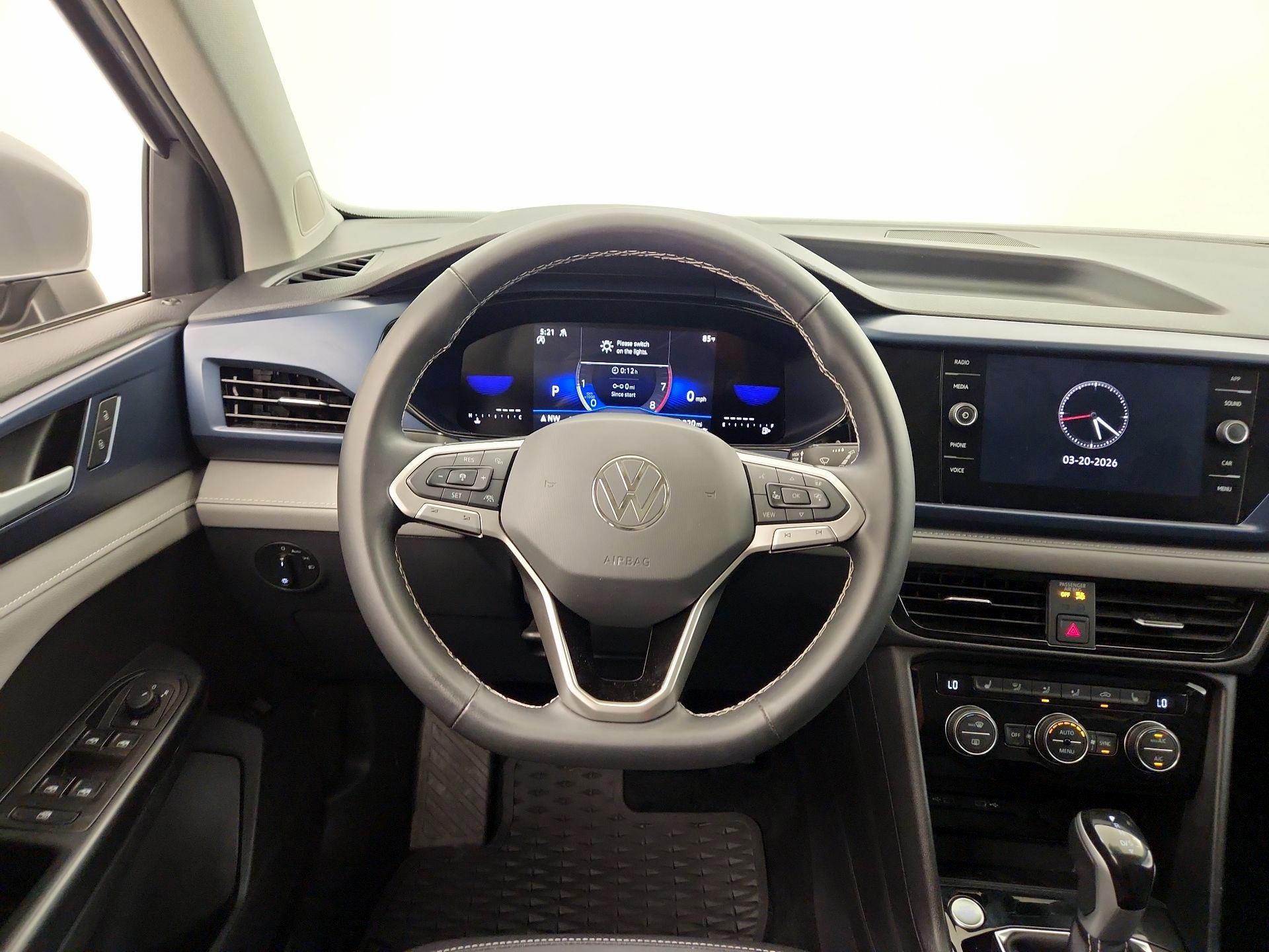 Thumbnail: 2024 Volkswagen Taos - 10