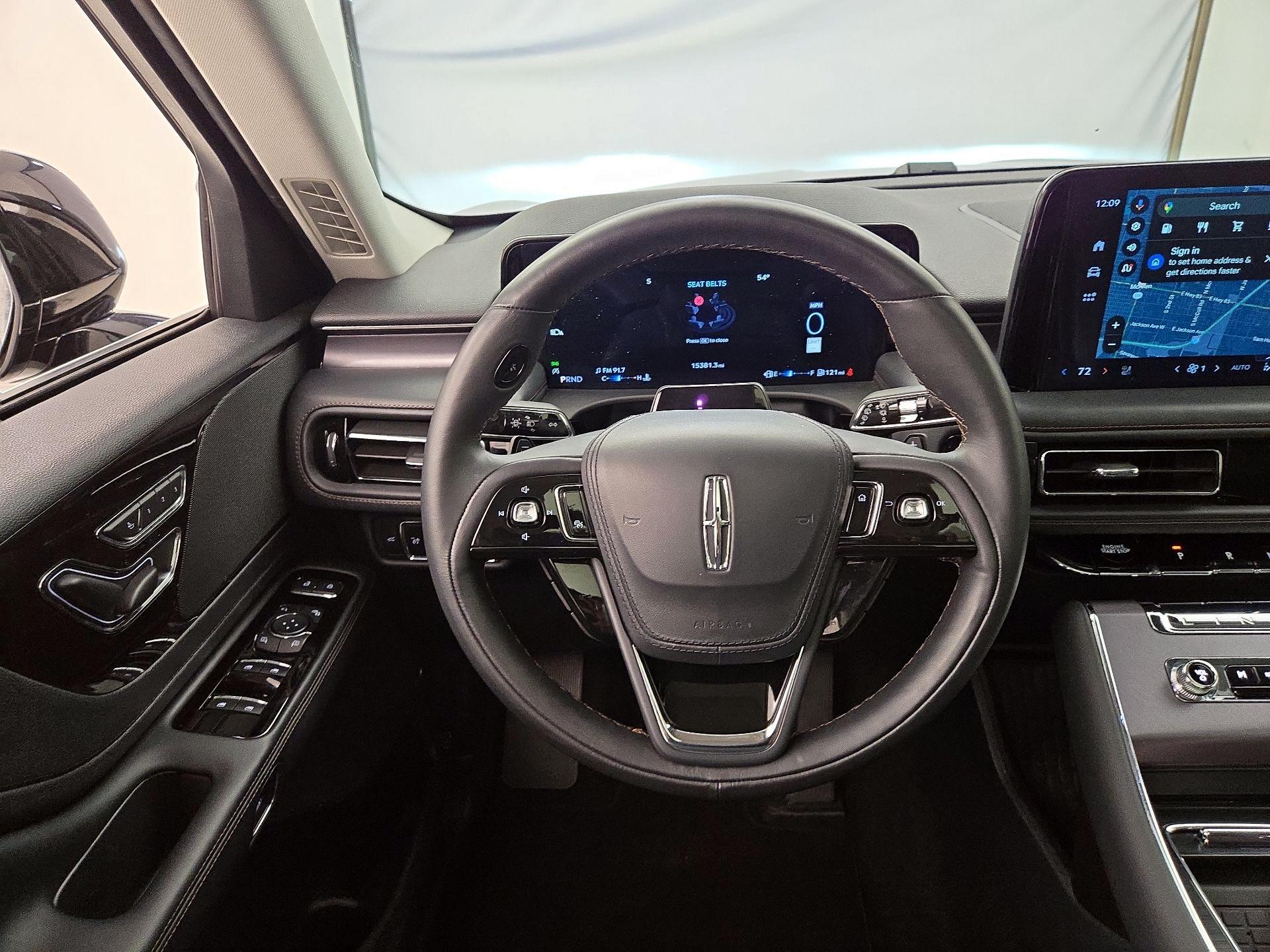 Thumbnail: 2025 Lincoln Aviator - 10