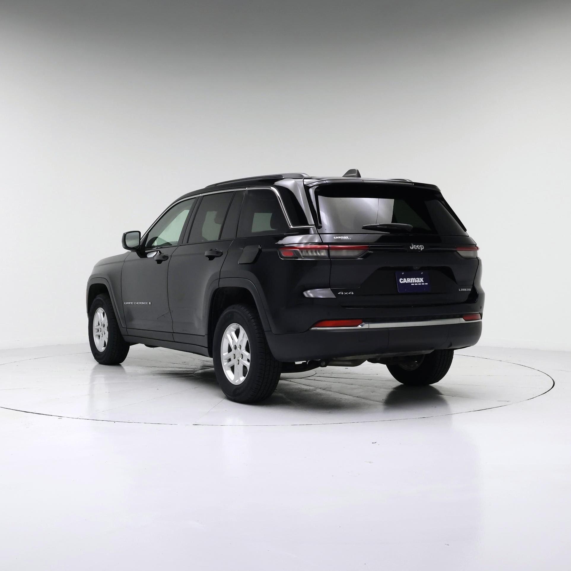 Thumbnail: 2023 Jeep Grand Cherokee - 2