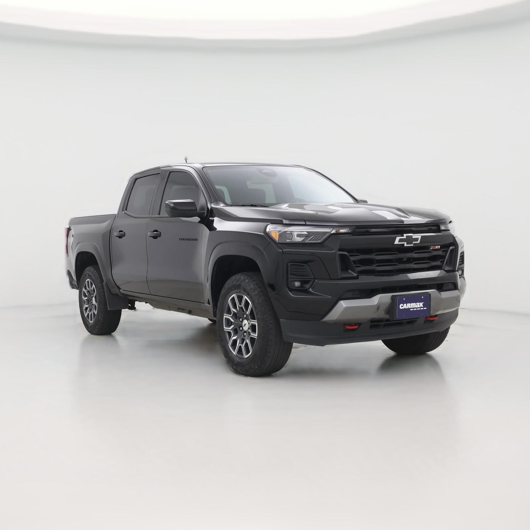 Thumbnail: 2023 Chevrolet Colorado - 1