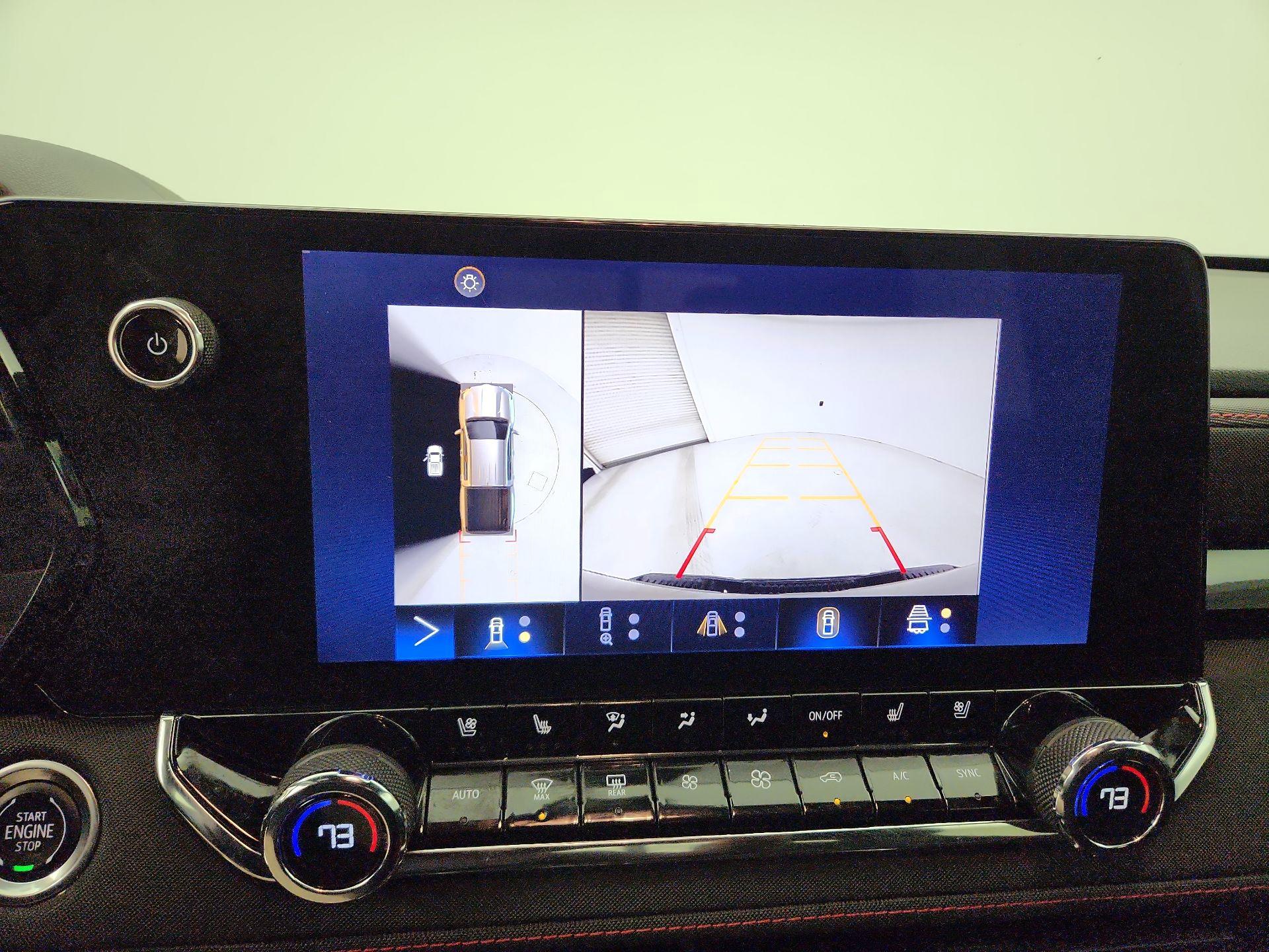 Thumbnail: 2023 Chevrolet Colorado - 14