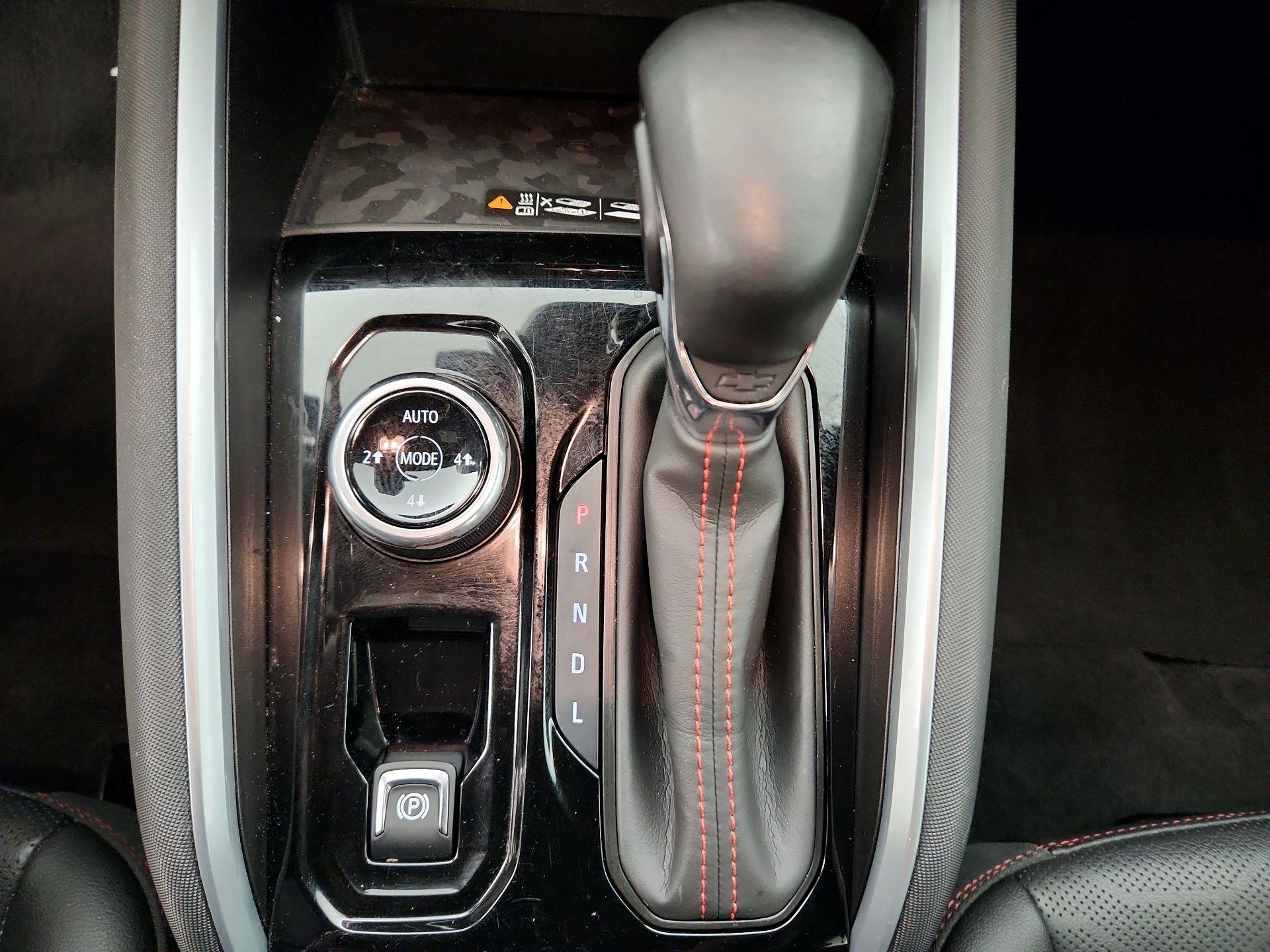 Thumbnail: 2023 Chevrolet Colorado - 17