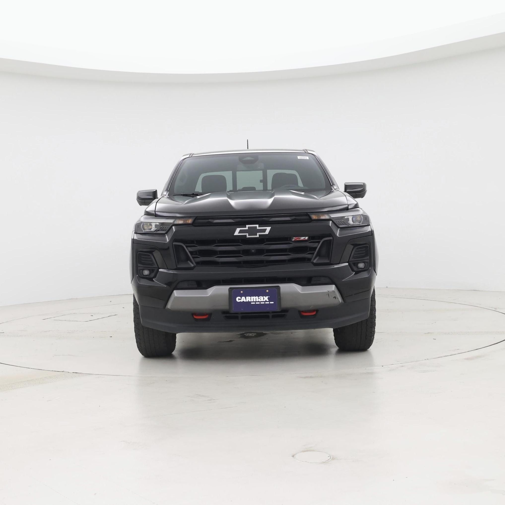 Thumbnail: 2023 Chevrolet Colorado - 5