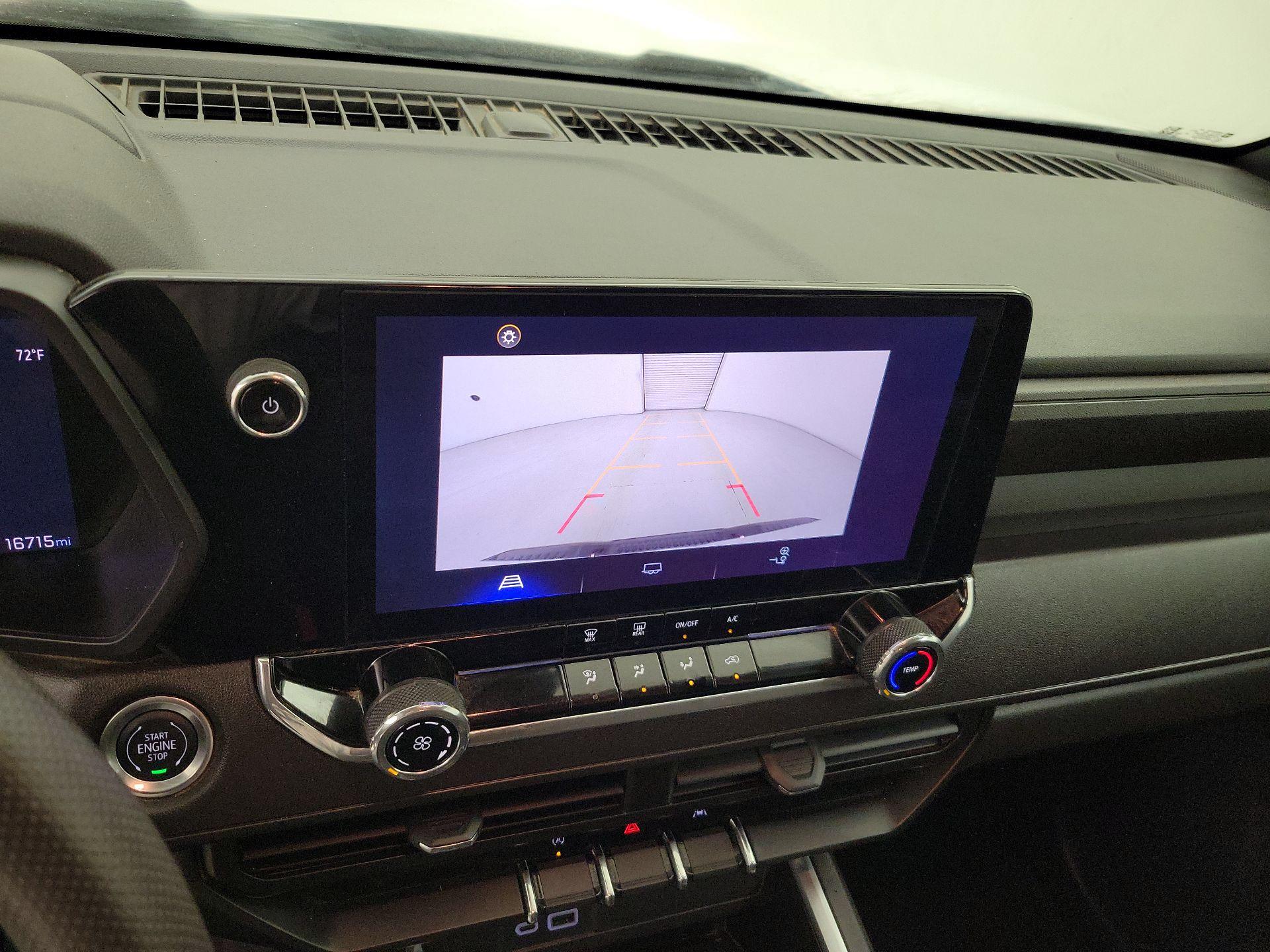 Thumbnail: 2024 Chevrolet Colorado - 14