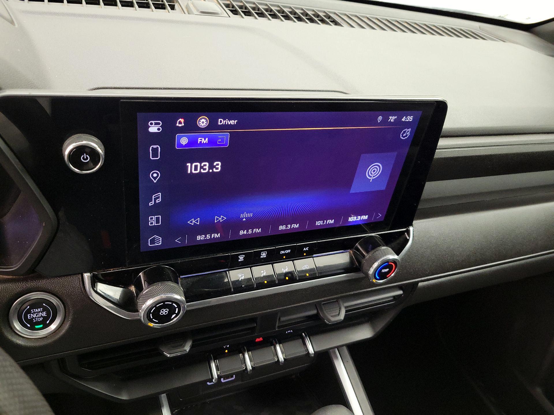 Thumbnail: 2024 Chevrolet Colorado - 15