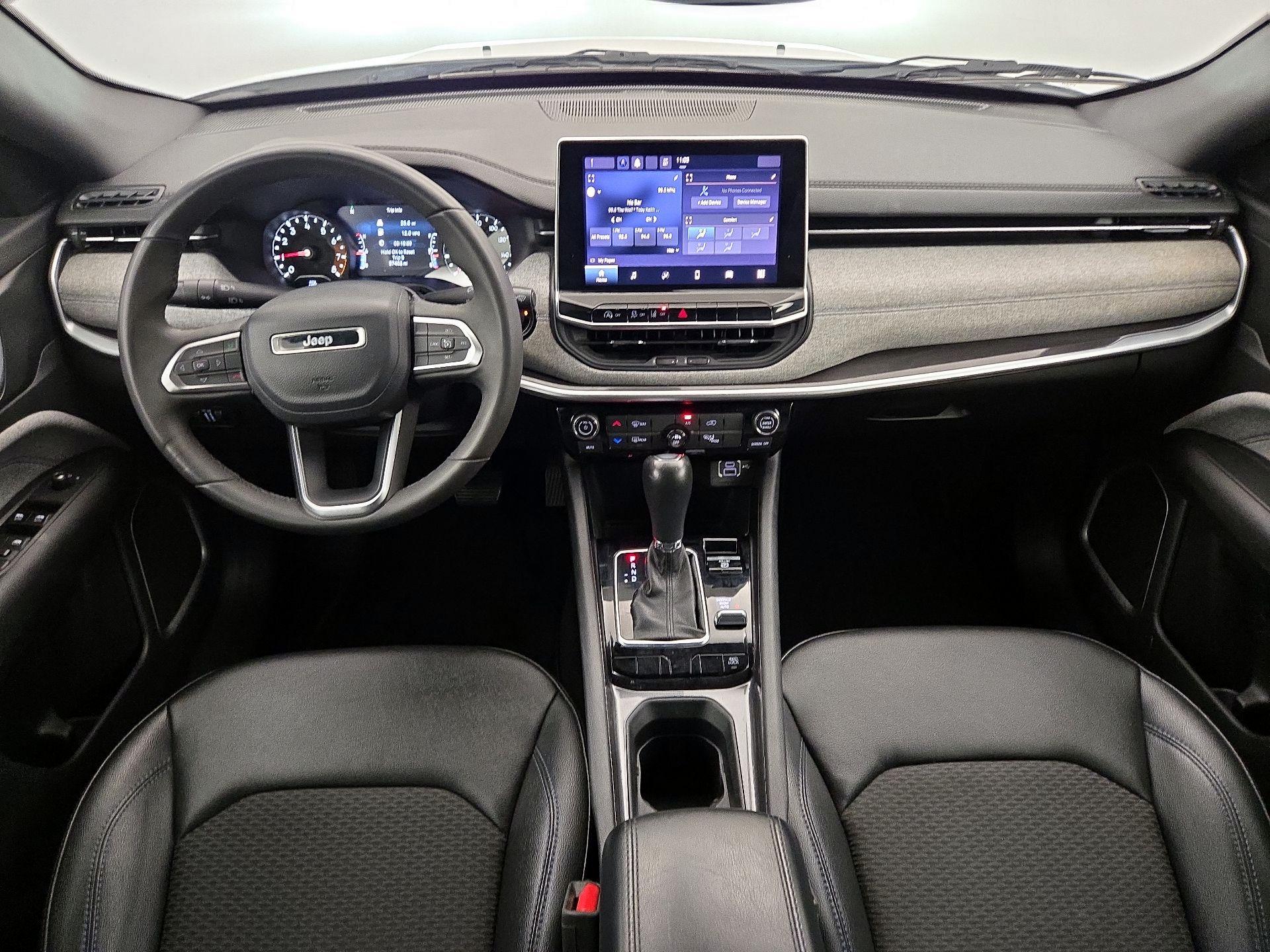 Thumbnail: 2023 Jeep Compass - 9
