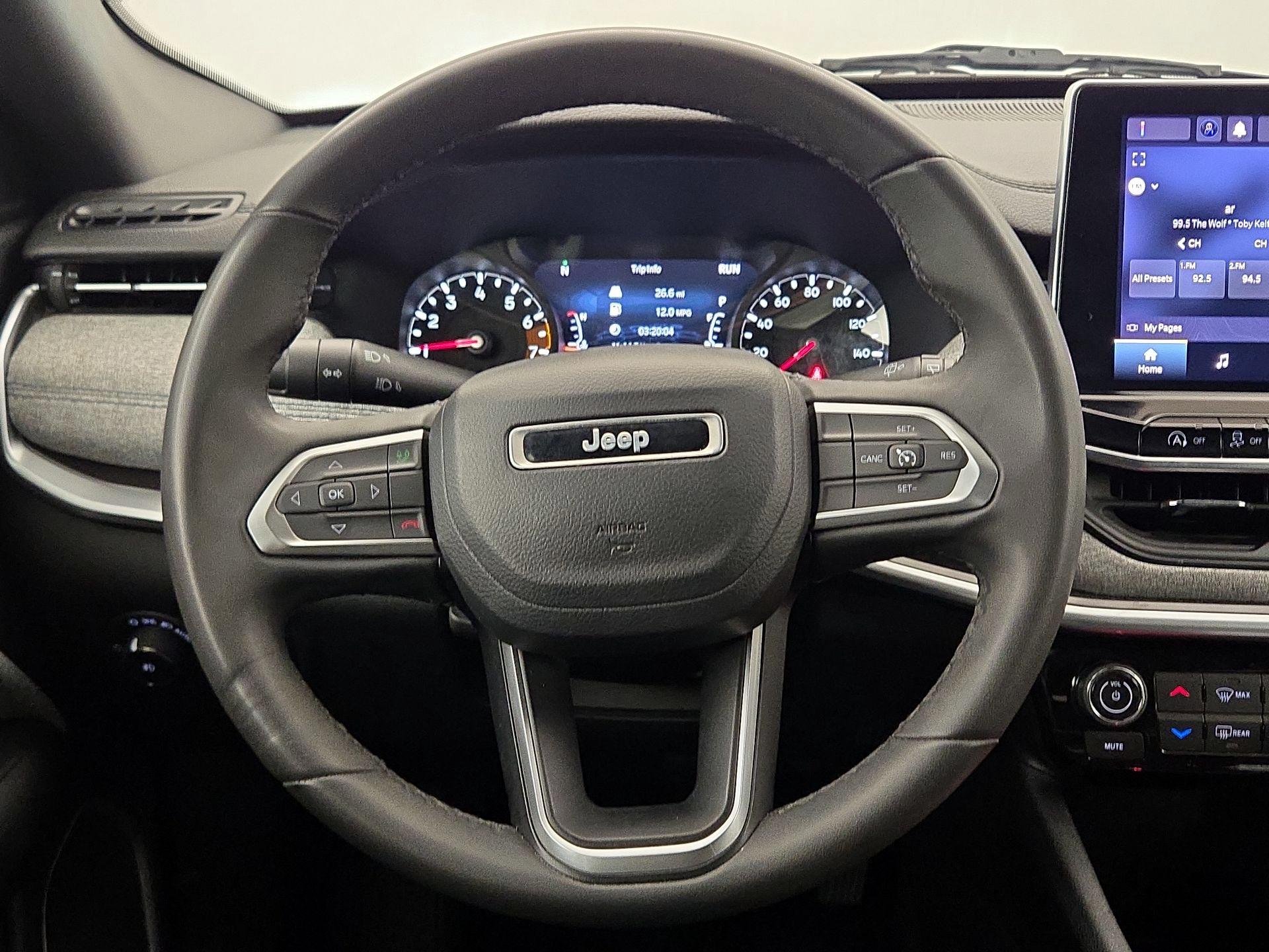 Thumbnail: 2023 Jeep Compass - 10
