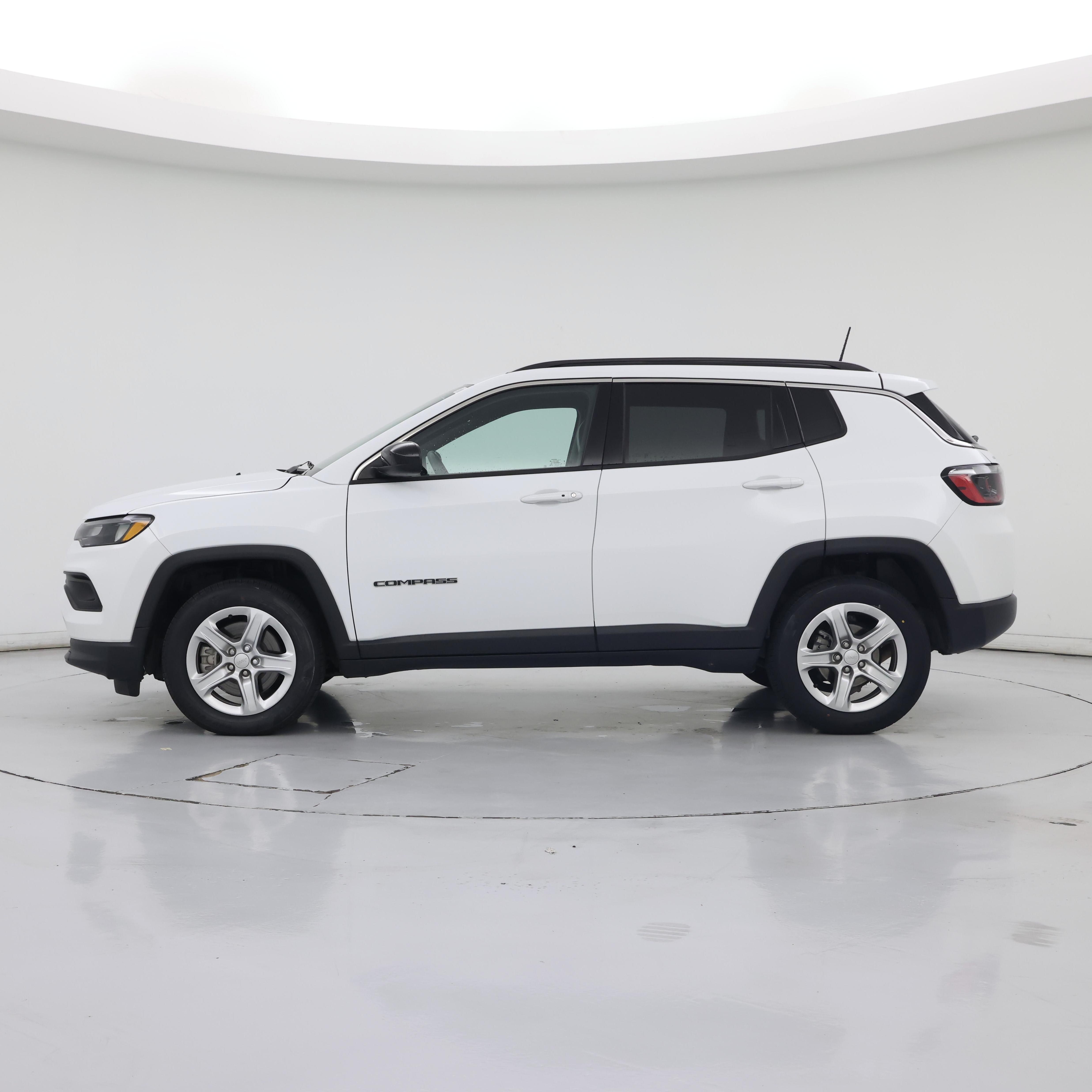 Thumbnail: 2023 Jeep Compass - 3