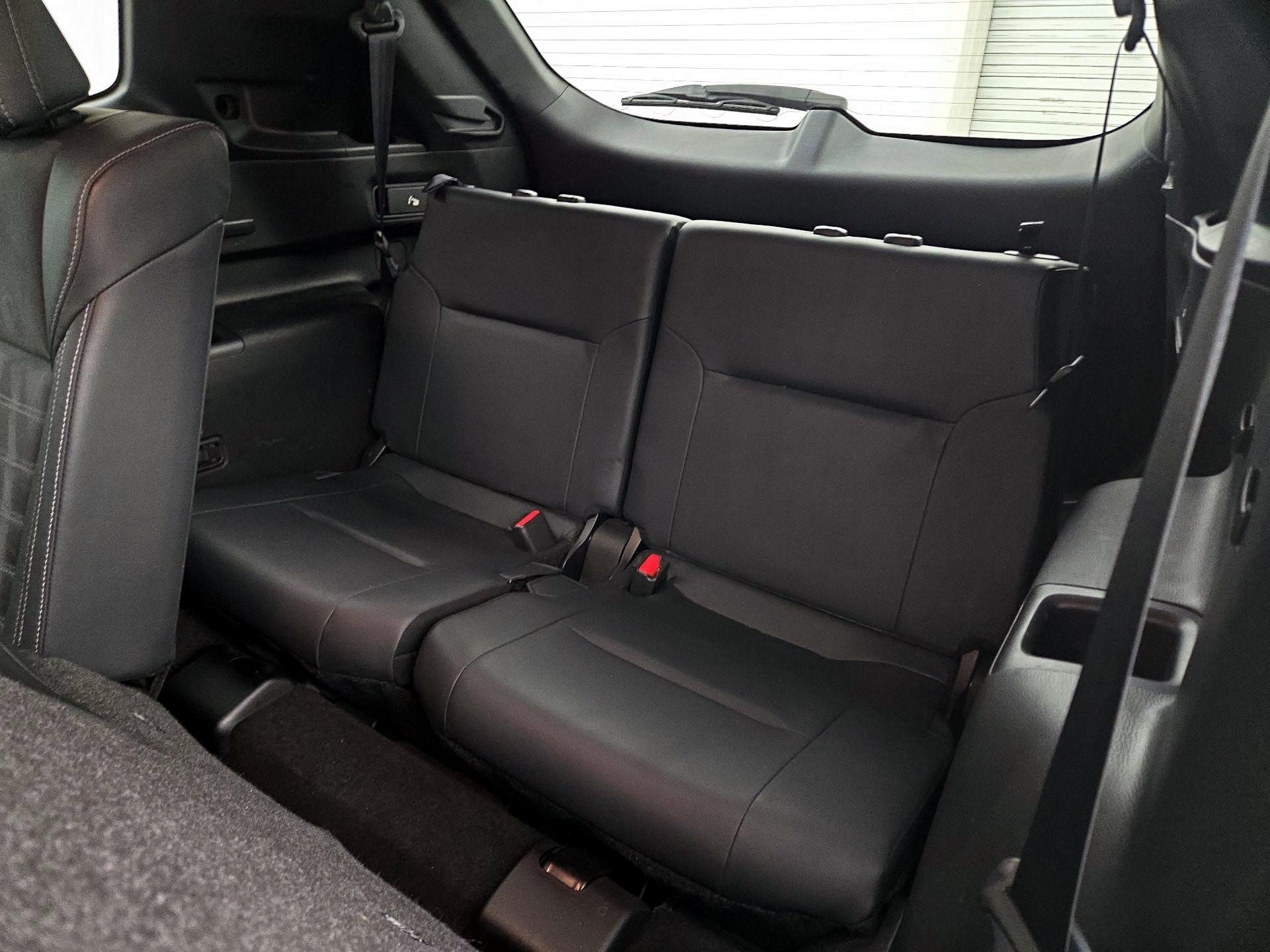 Thumbnail: 2023 Mitsubishi Outlander - 20