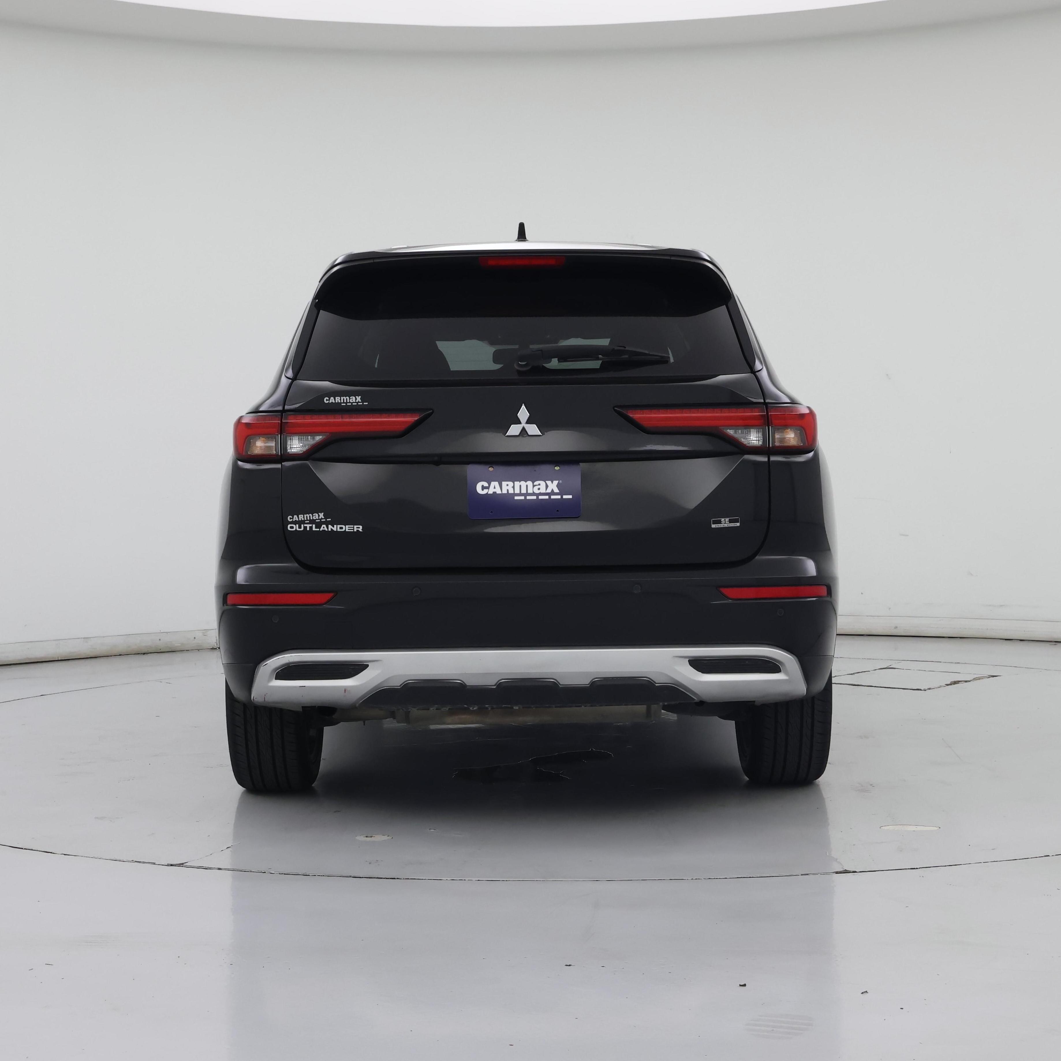 Thumbnail: 2023 Mitsubishi Outlander - 6