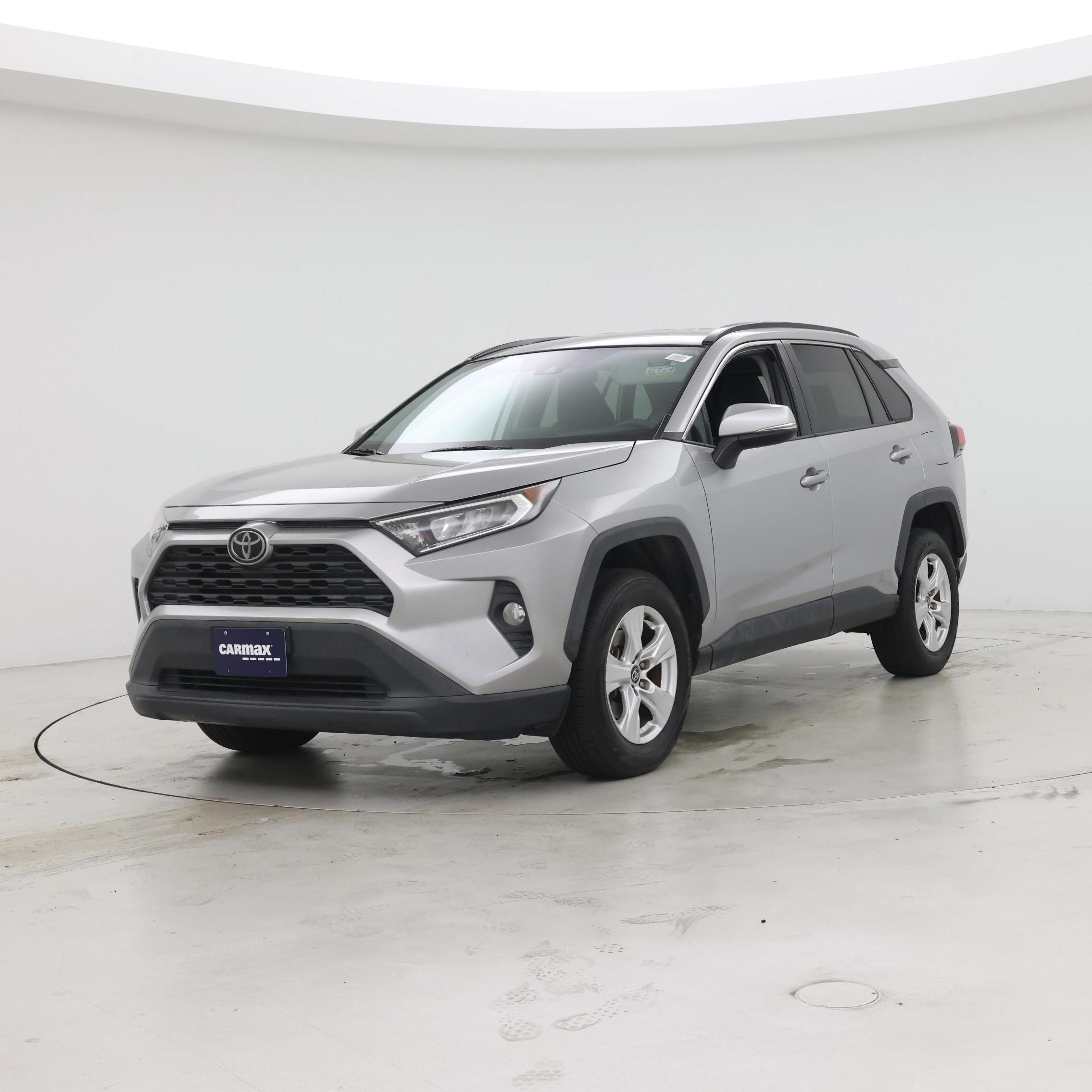 Thumbnail: 2020 Toyota RAV4 - 4