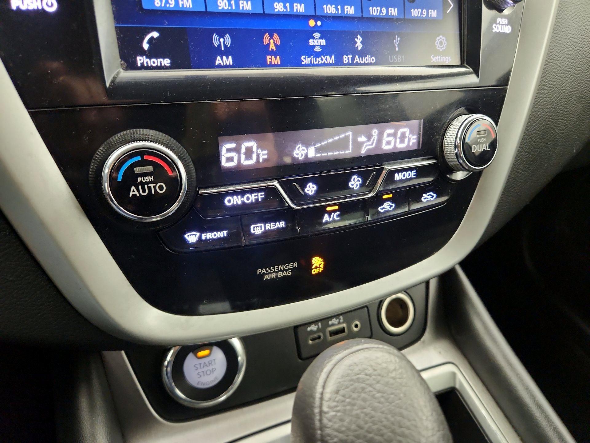 Thumbnail: 2019 Nissan Murano - 16