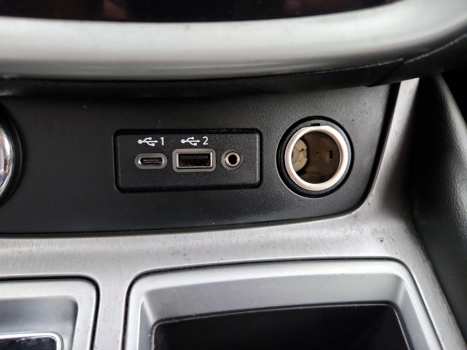 Thumbnail: 2019 Nissan Murano - 18