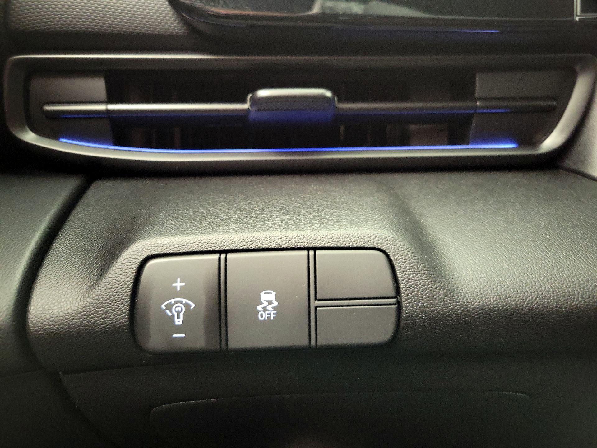 Thumbnail: 2025 Hyundai Elantra - 13