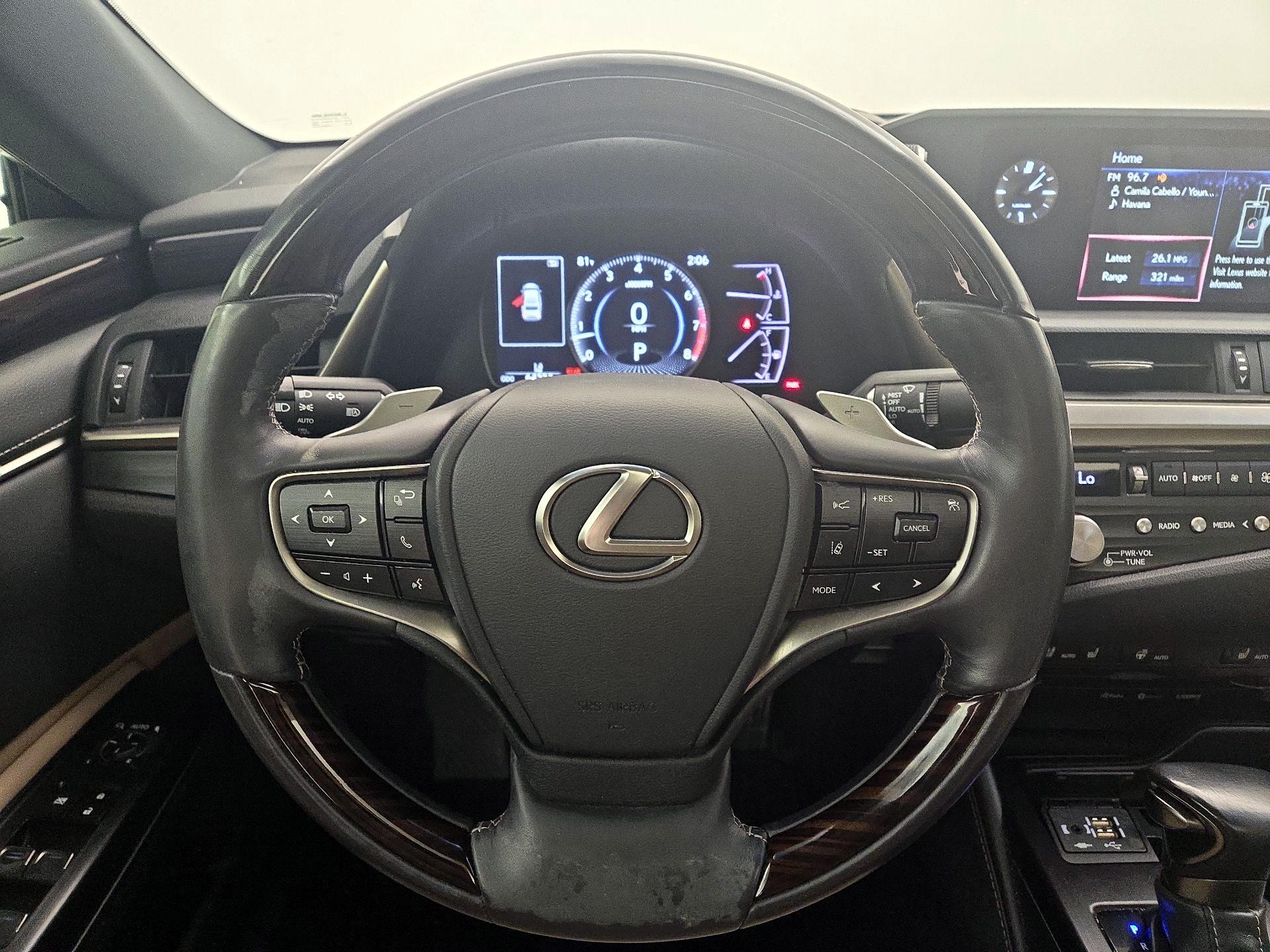 Thumbnail: 2021 Lexus ES - 10