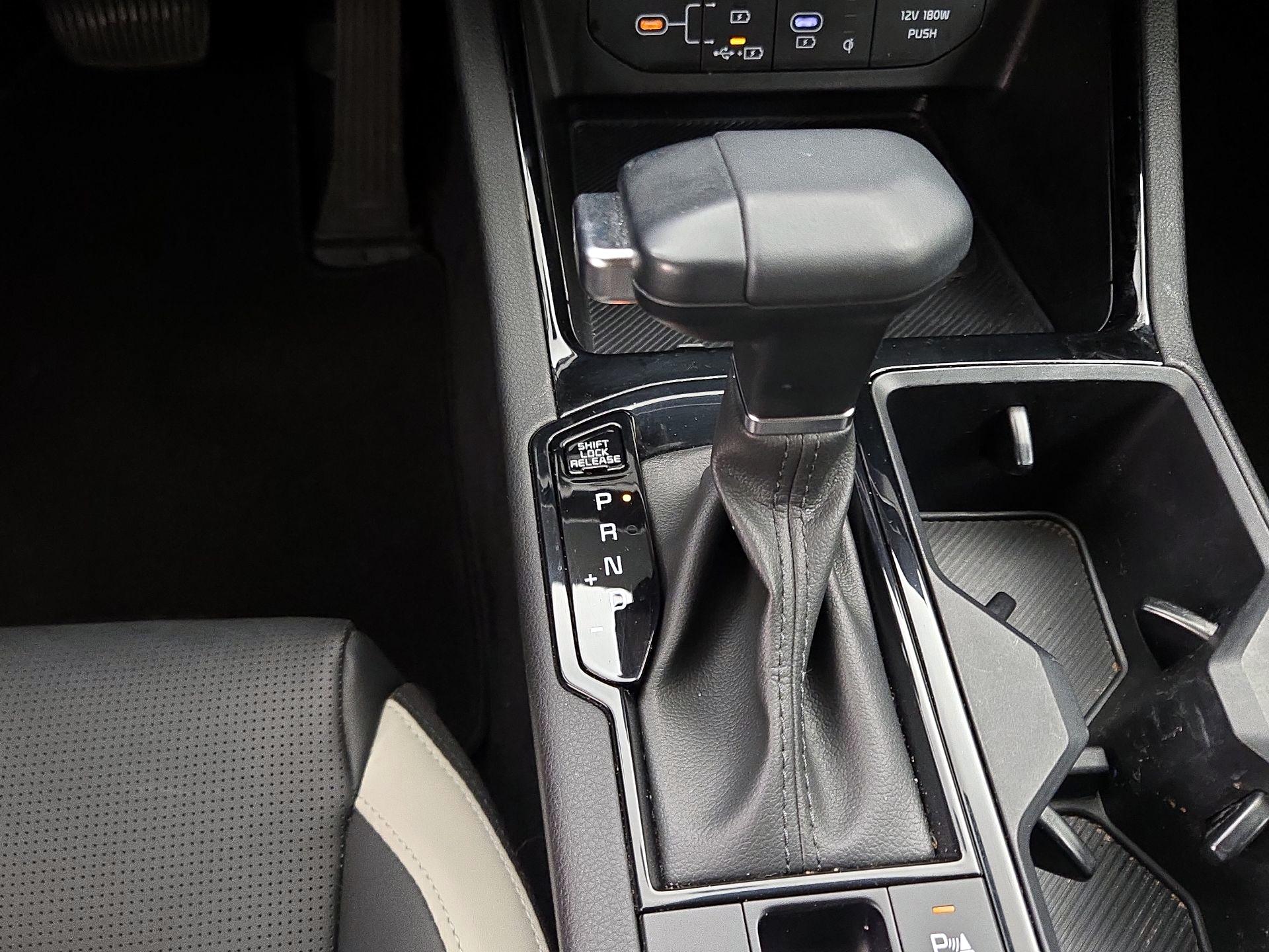 Thumbnail: 2025 Kia K5 - 18