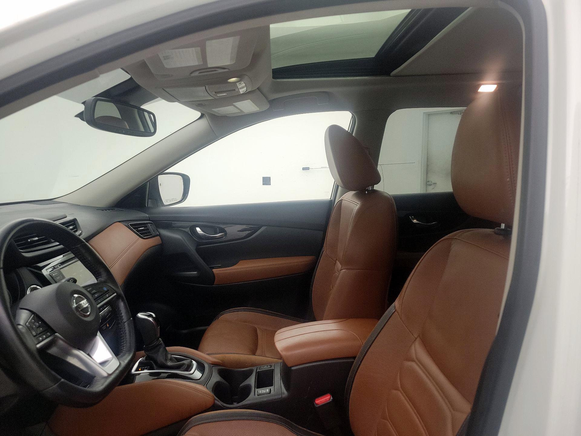 Thumbnail: 2018 Nissan Rogue - 20