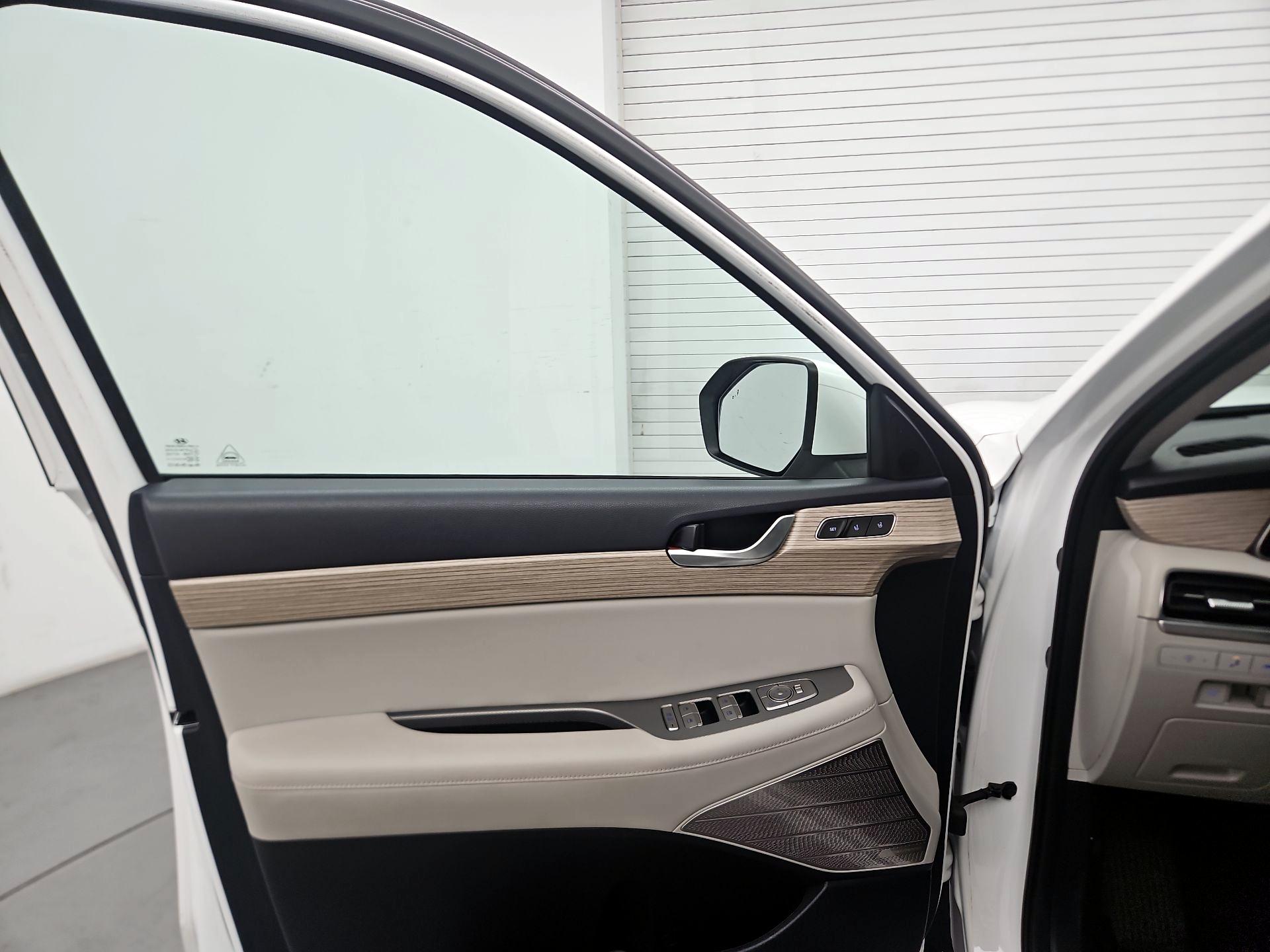 Thumbnail: 2022 Hyundai Palisade - 12