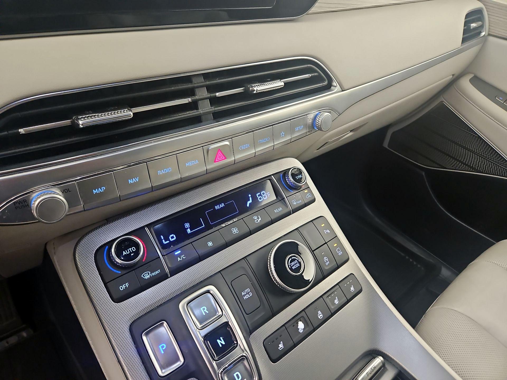 Thumbnail: 2022 Hyundai Palisade - 14