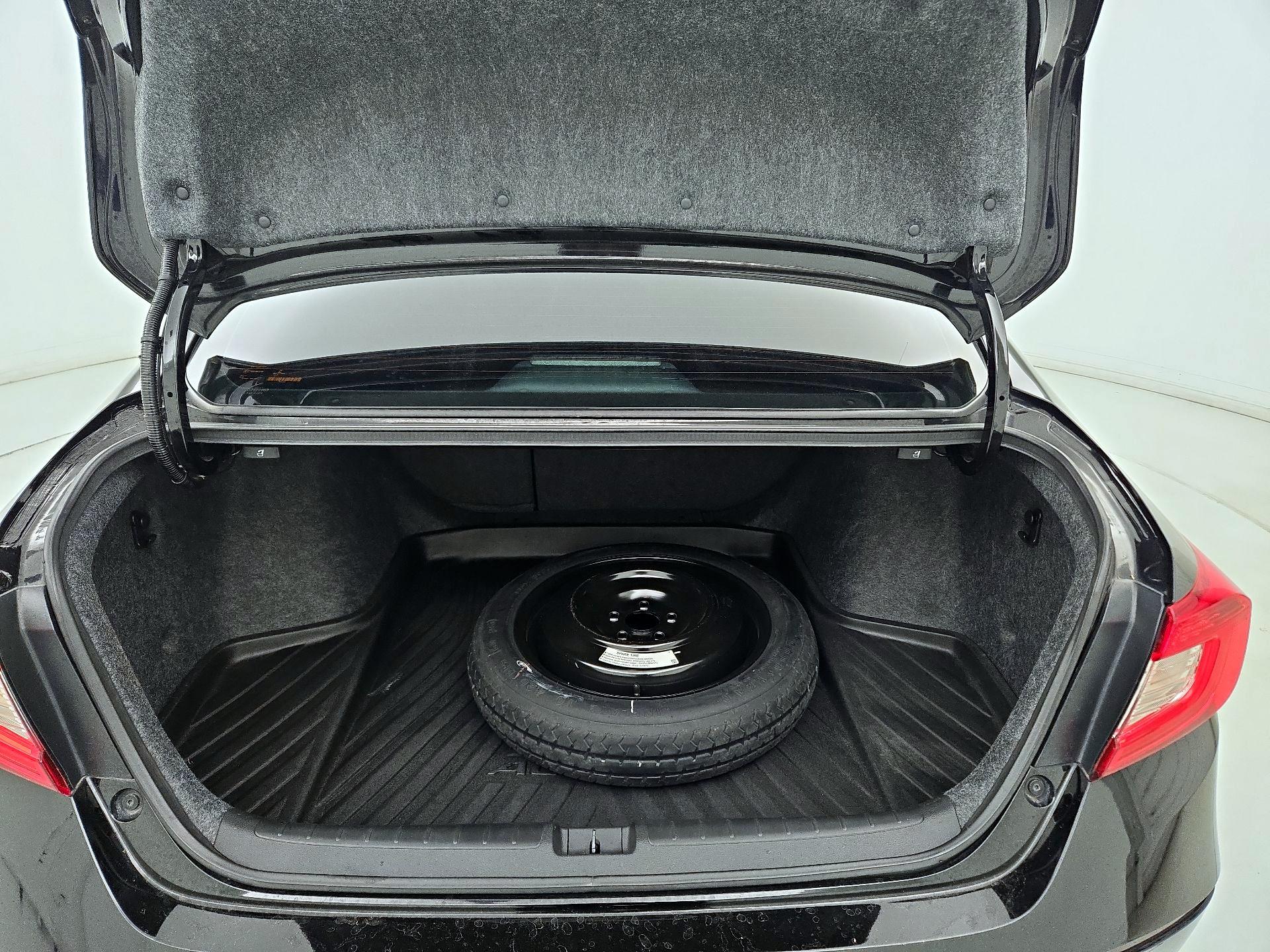 Thumbnail: 2021 Honda Accord - 20