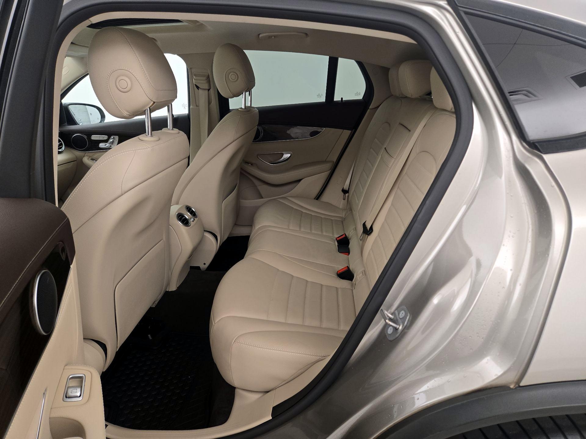 Thumbnail: 2019 Mercedes-Benz GLC - 20