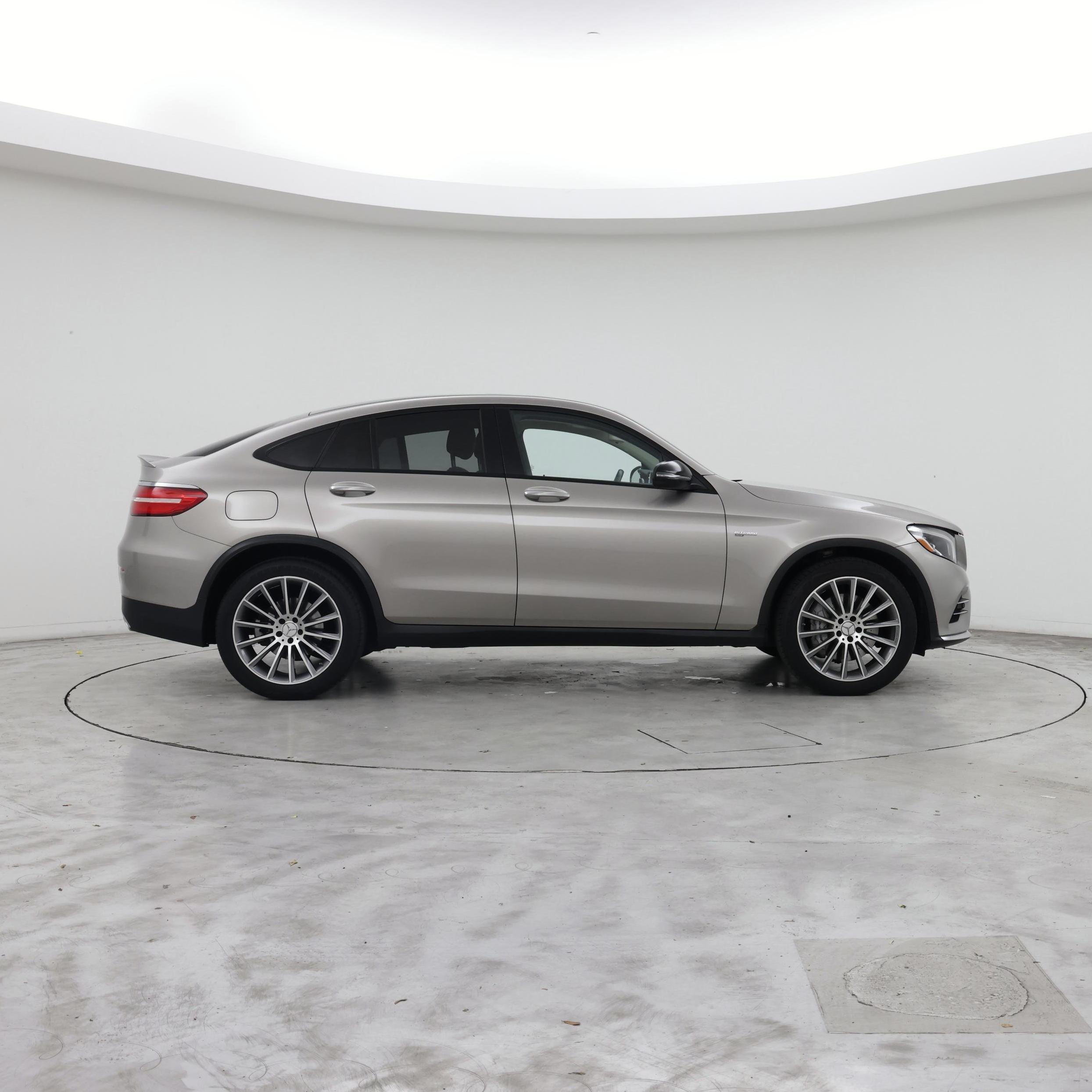 Thumbnail: 2019 Mercedes-Benz GLC - 7
