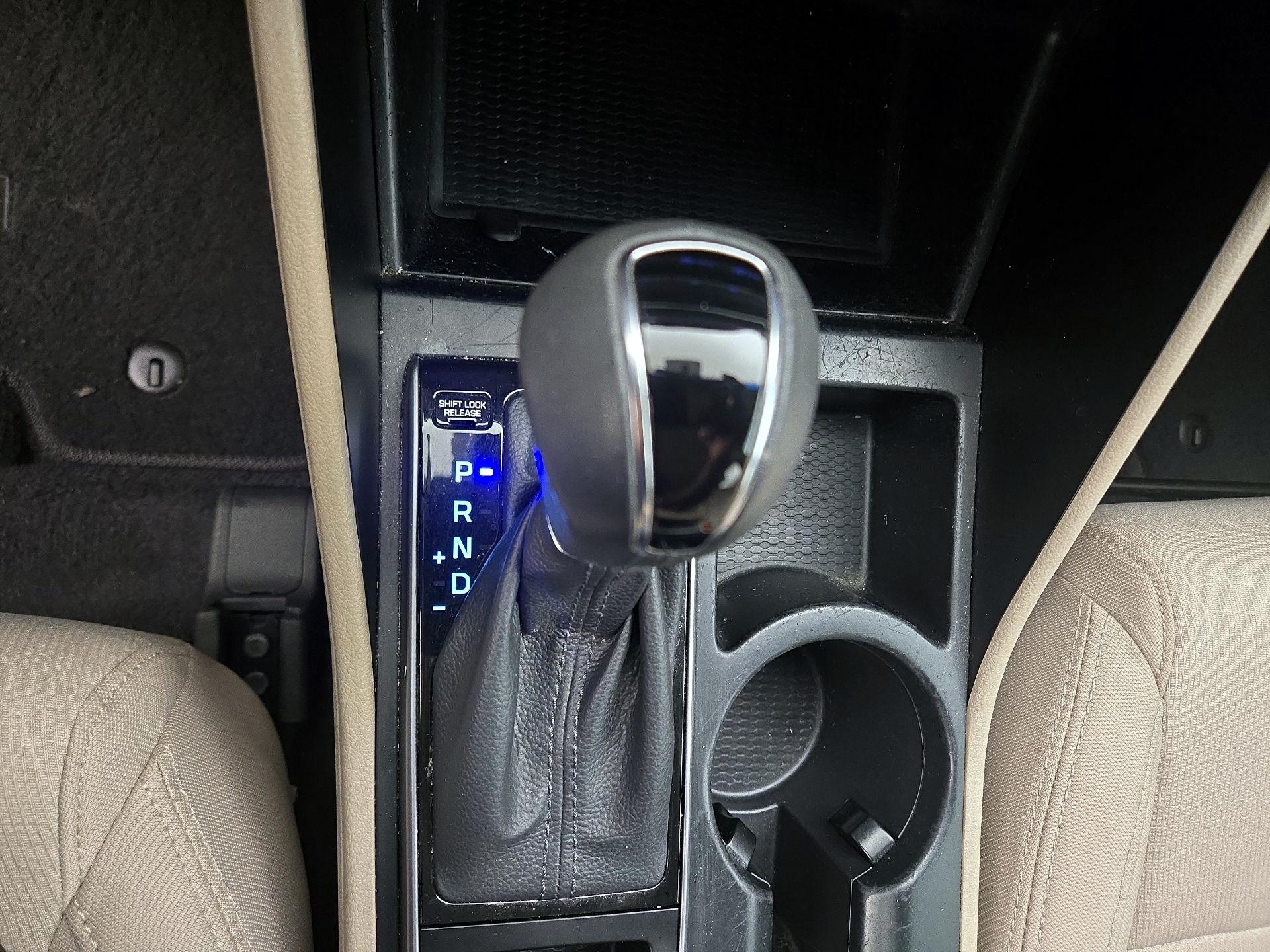 Thumbnail: 2018 Hyundai Tucson - 17