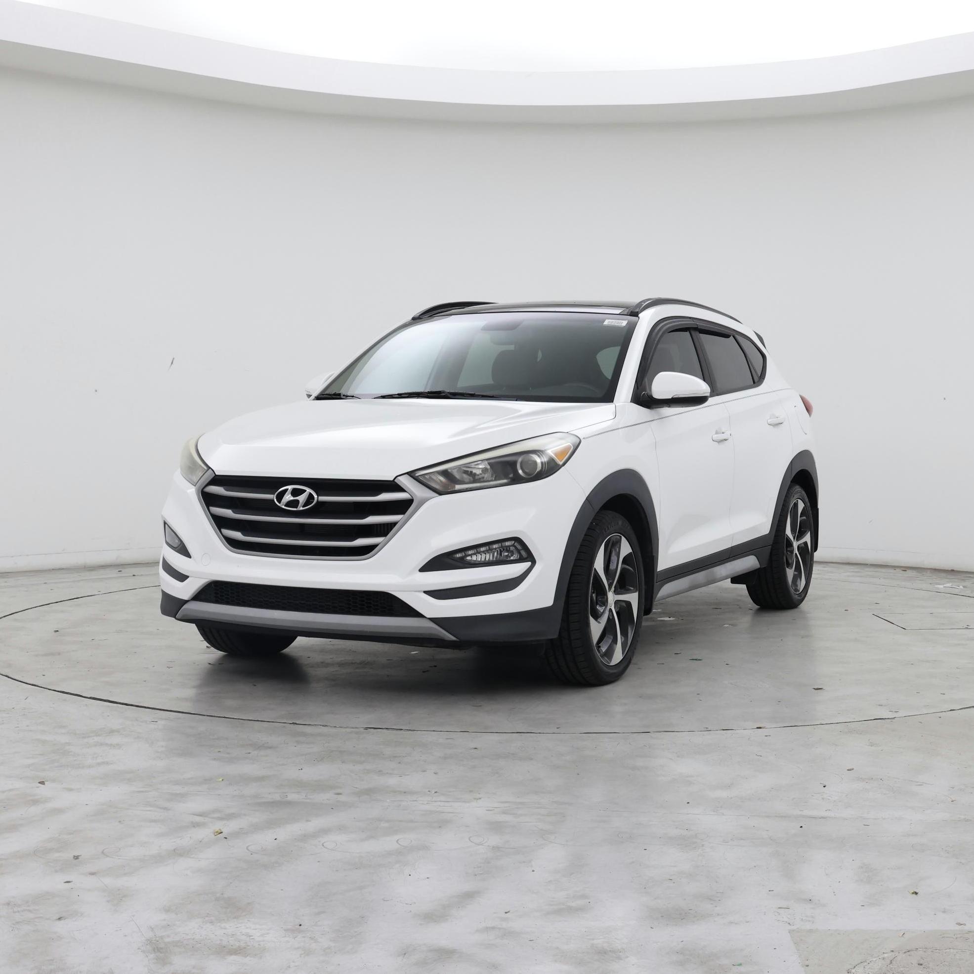 Thumbnail: 2018 Hyundai Tucson - 4