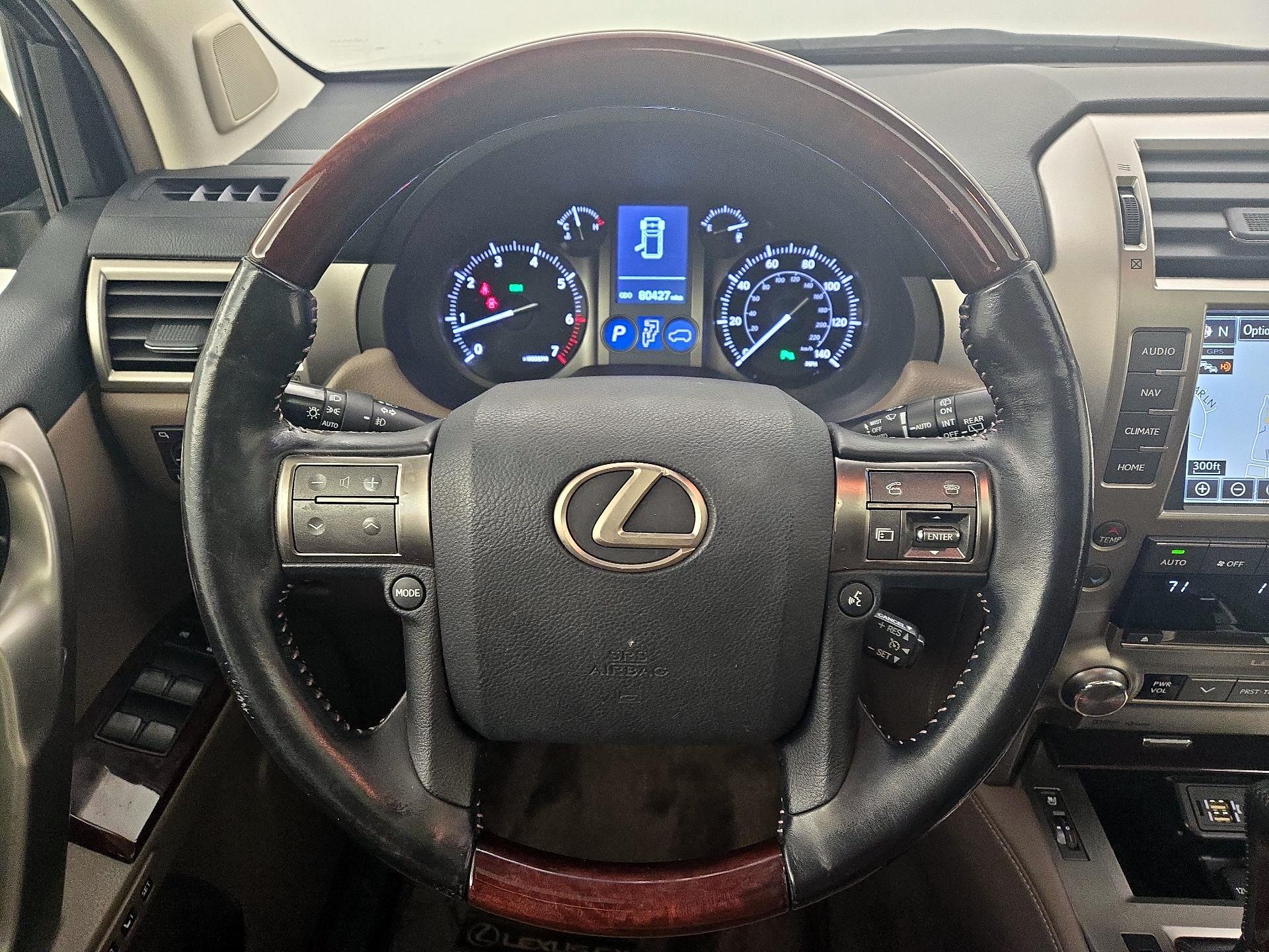 Thumbnail: 2018 Lexus GX - 10