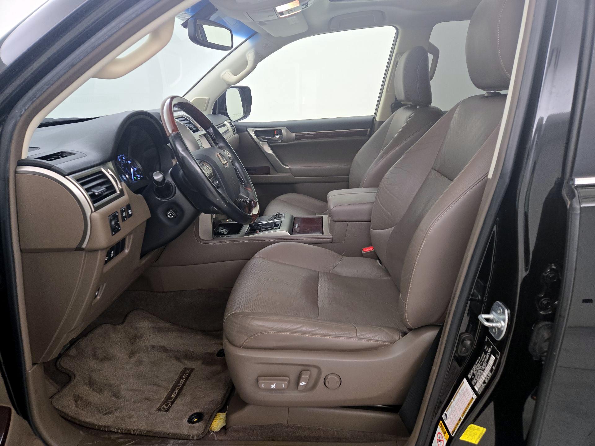 Thumbnail: 2018 Lexus GX - 11