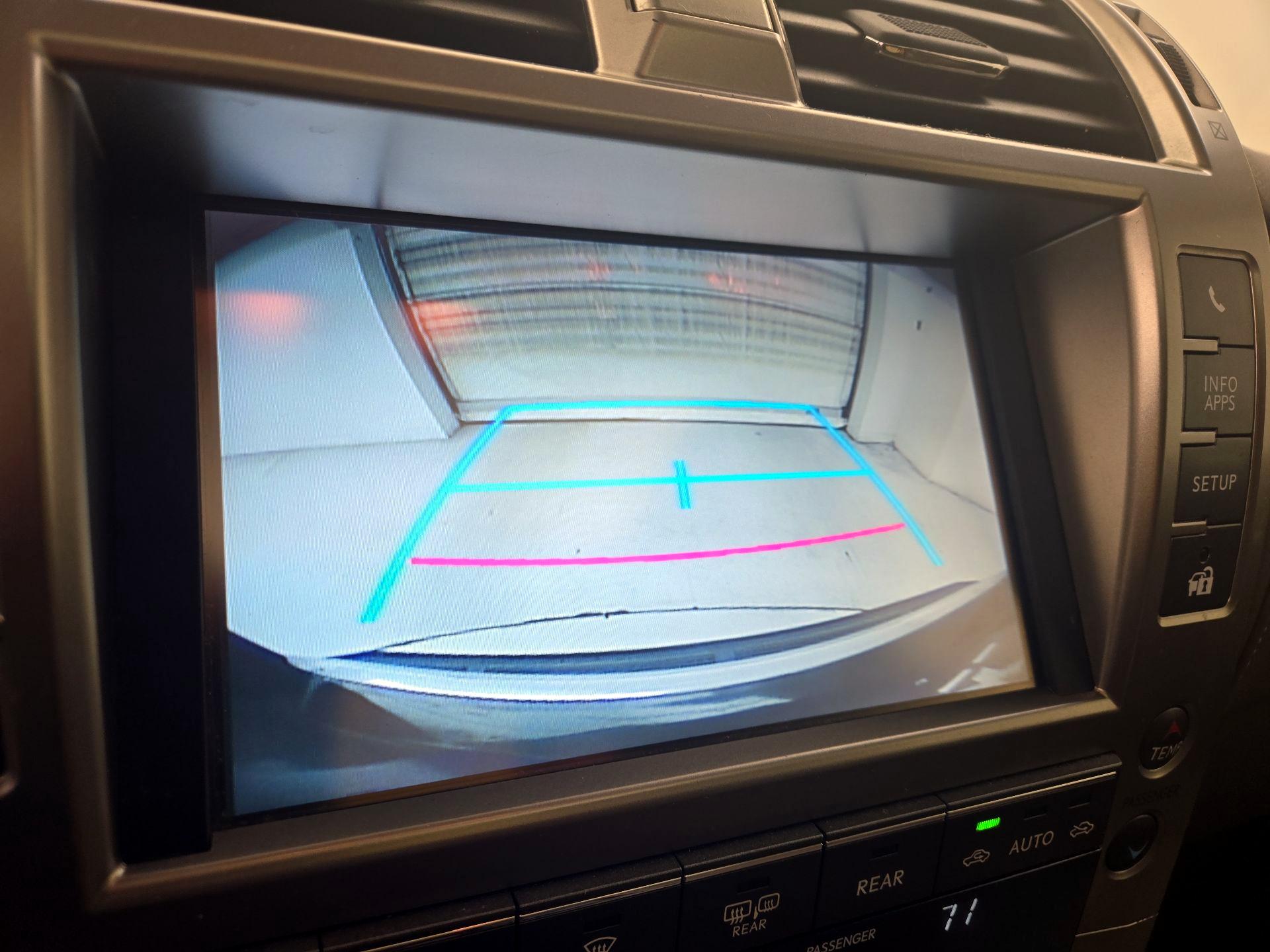 Thumbnail: 2018 Lexus GX - 15