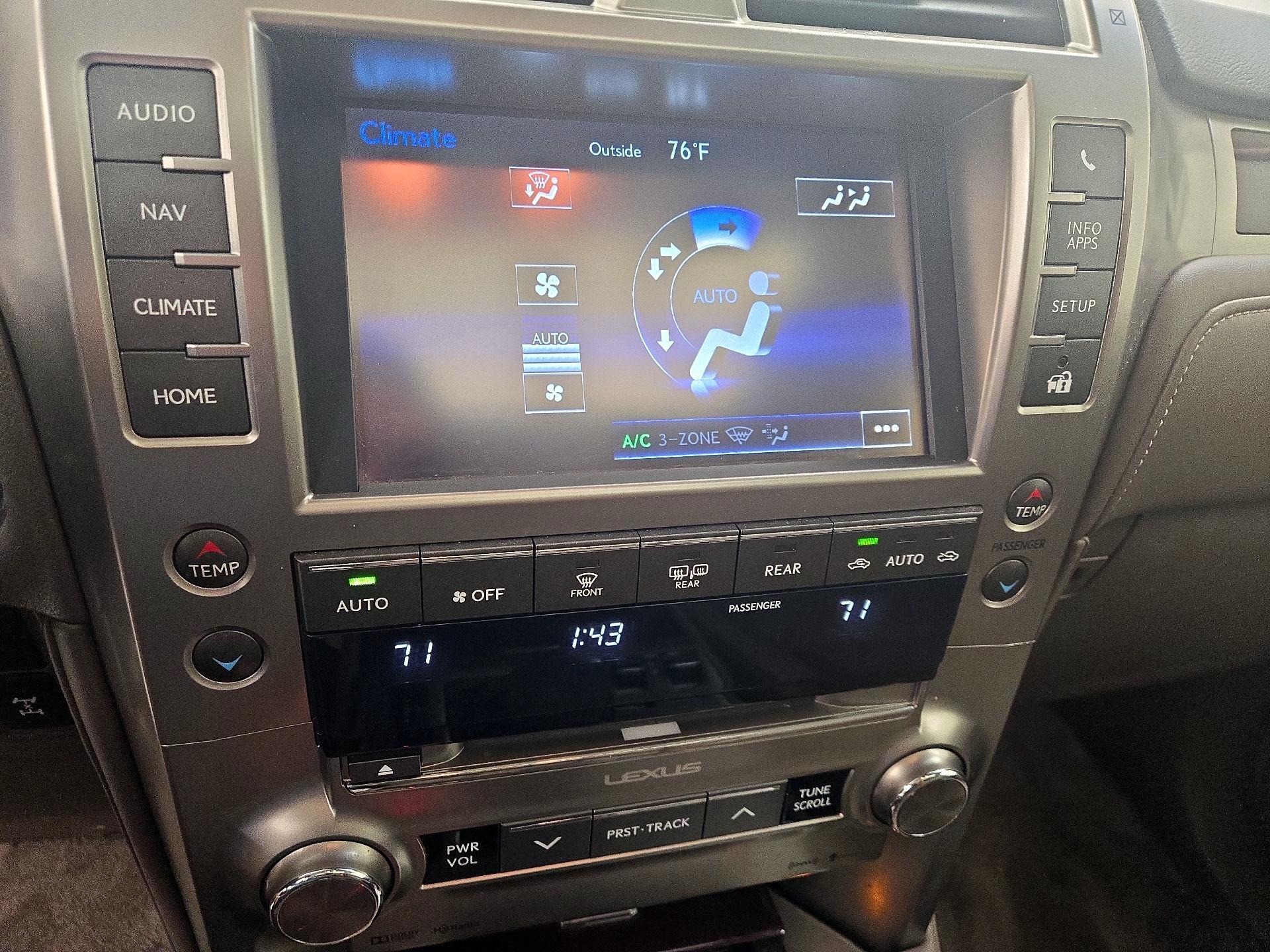 Thumbnail: 2018 Lexus GX - 17