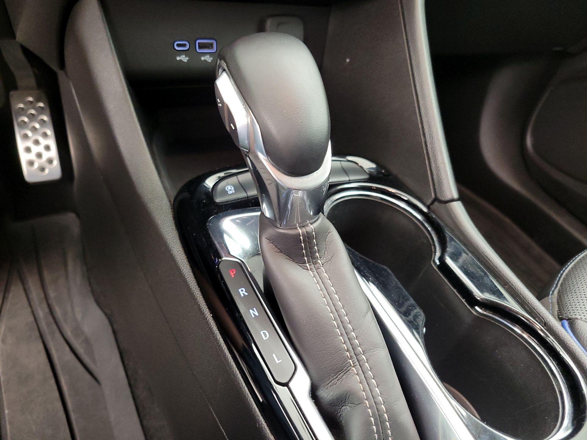 Thumbnail: 2025 Buick Encore GX - 17