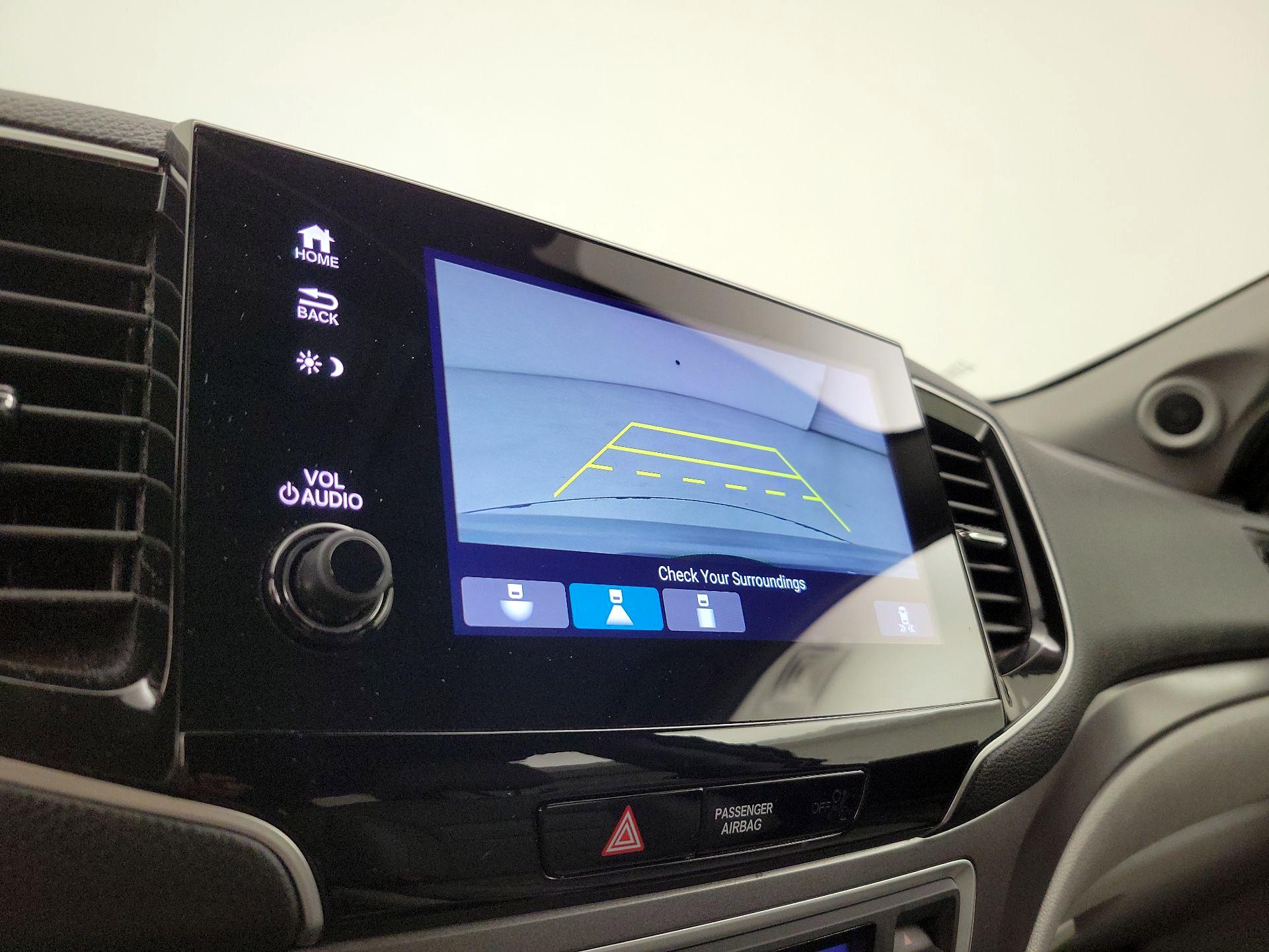 Thumbnail: 2020 Honda Pilot - 14