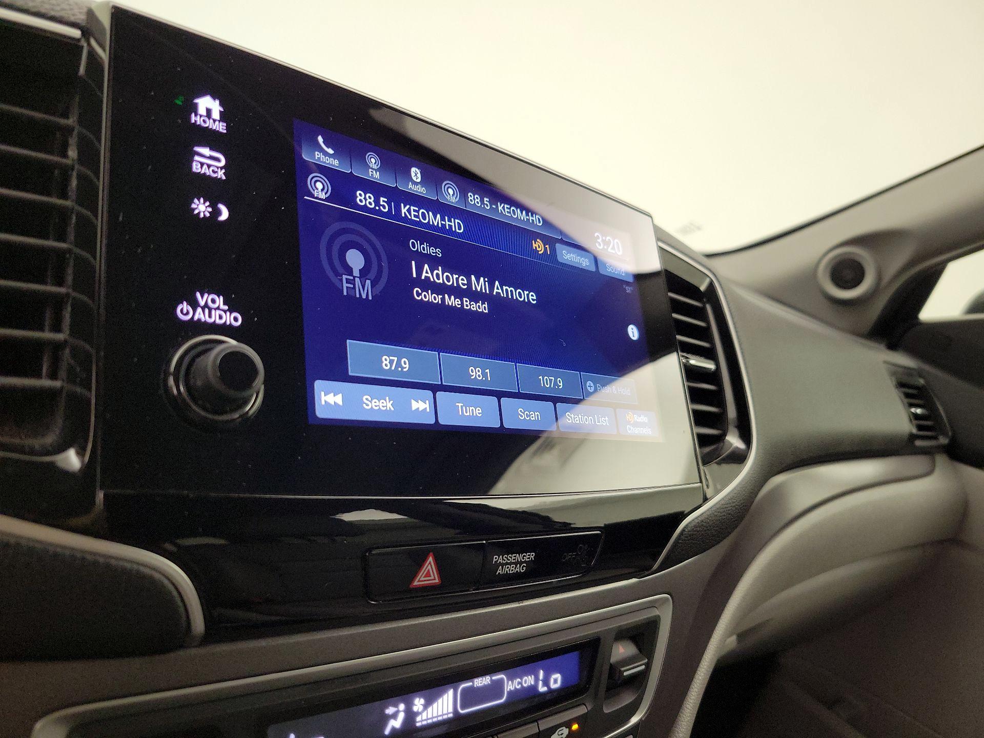 Thumbnail: 2020 Honda Pilot - 15