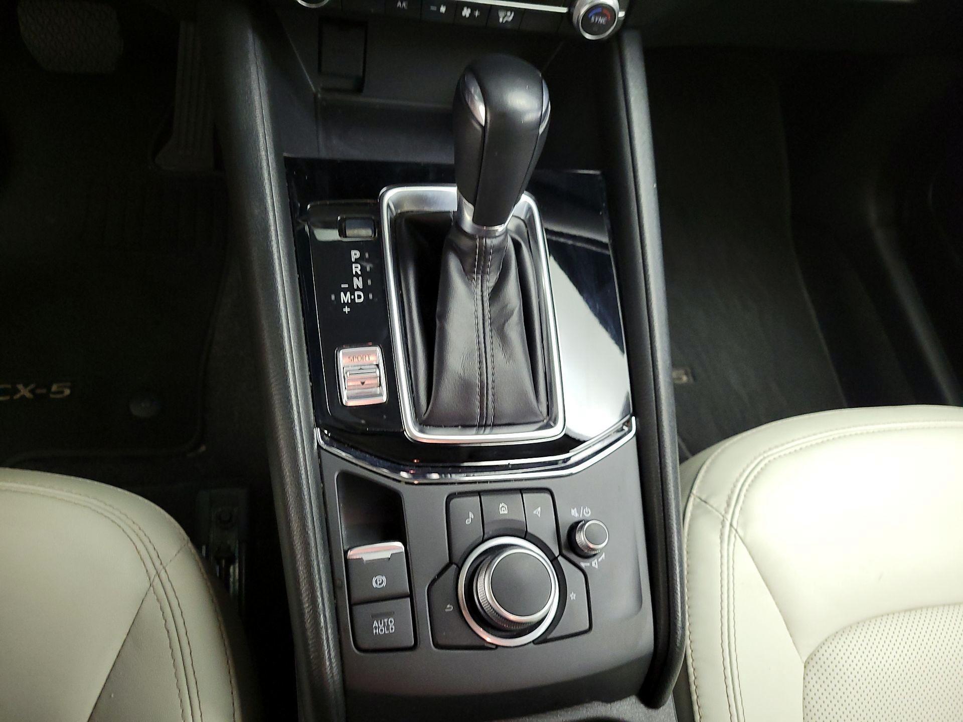 Thumbnail: 2023 Mazda CX-5 - 18