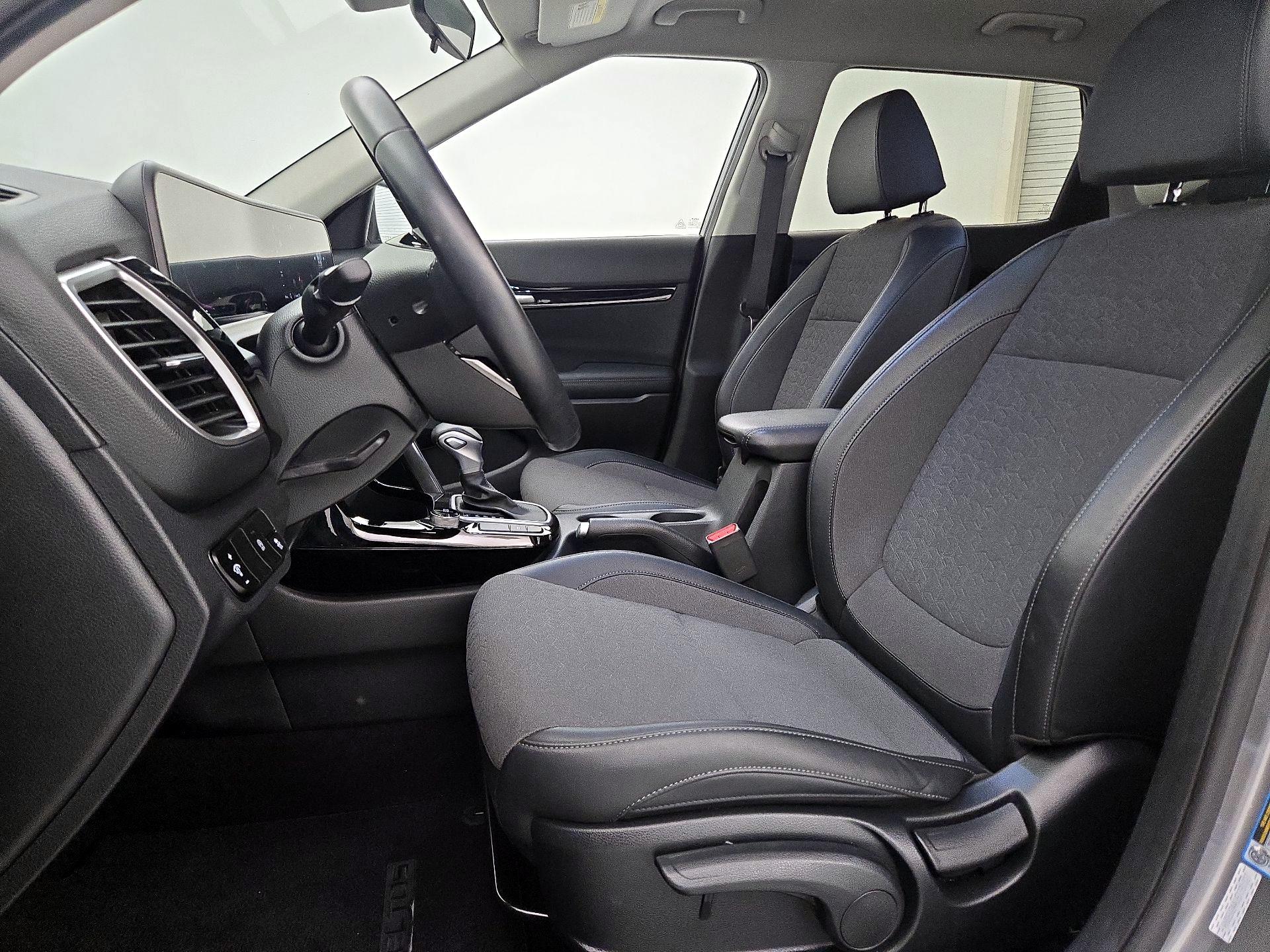 Thumbnail: 2025 Kia Seltos - 11