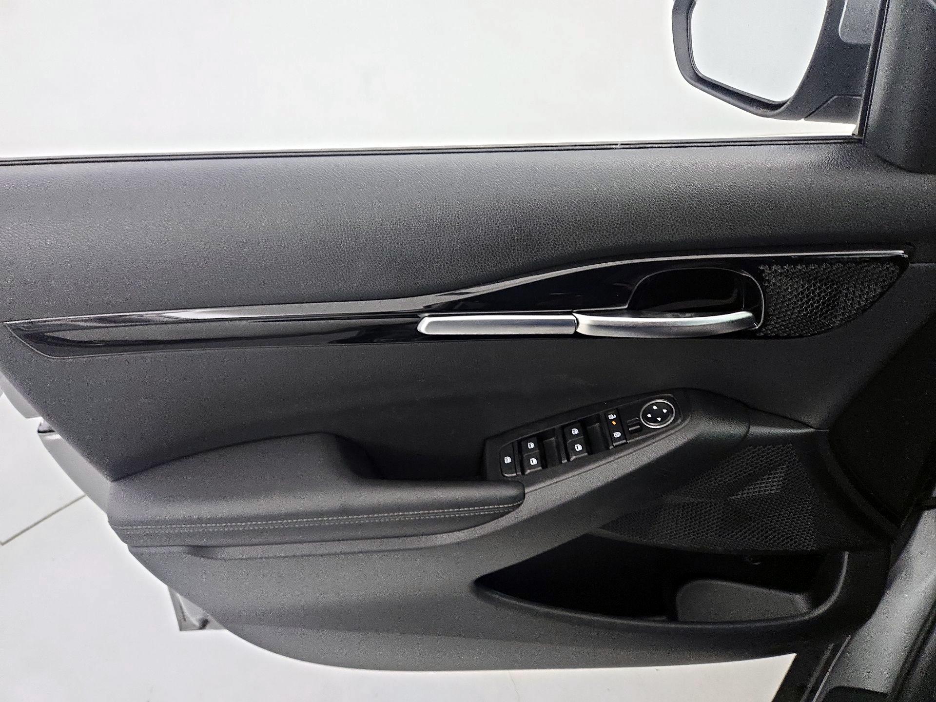 Thumbnail: 2025 Kia Seltos - 12